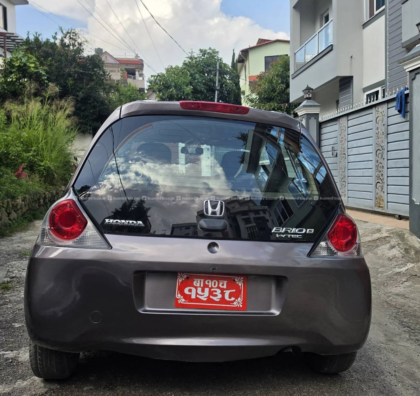 Single hand Honda brio  2012 modelon urgent sale 6