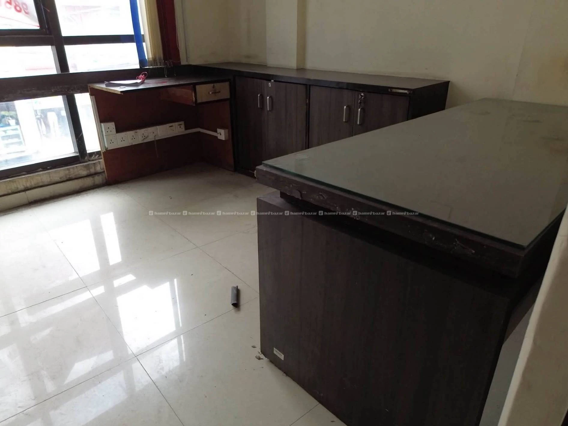 Commercial flat for rent 4