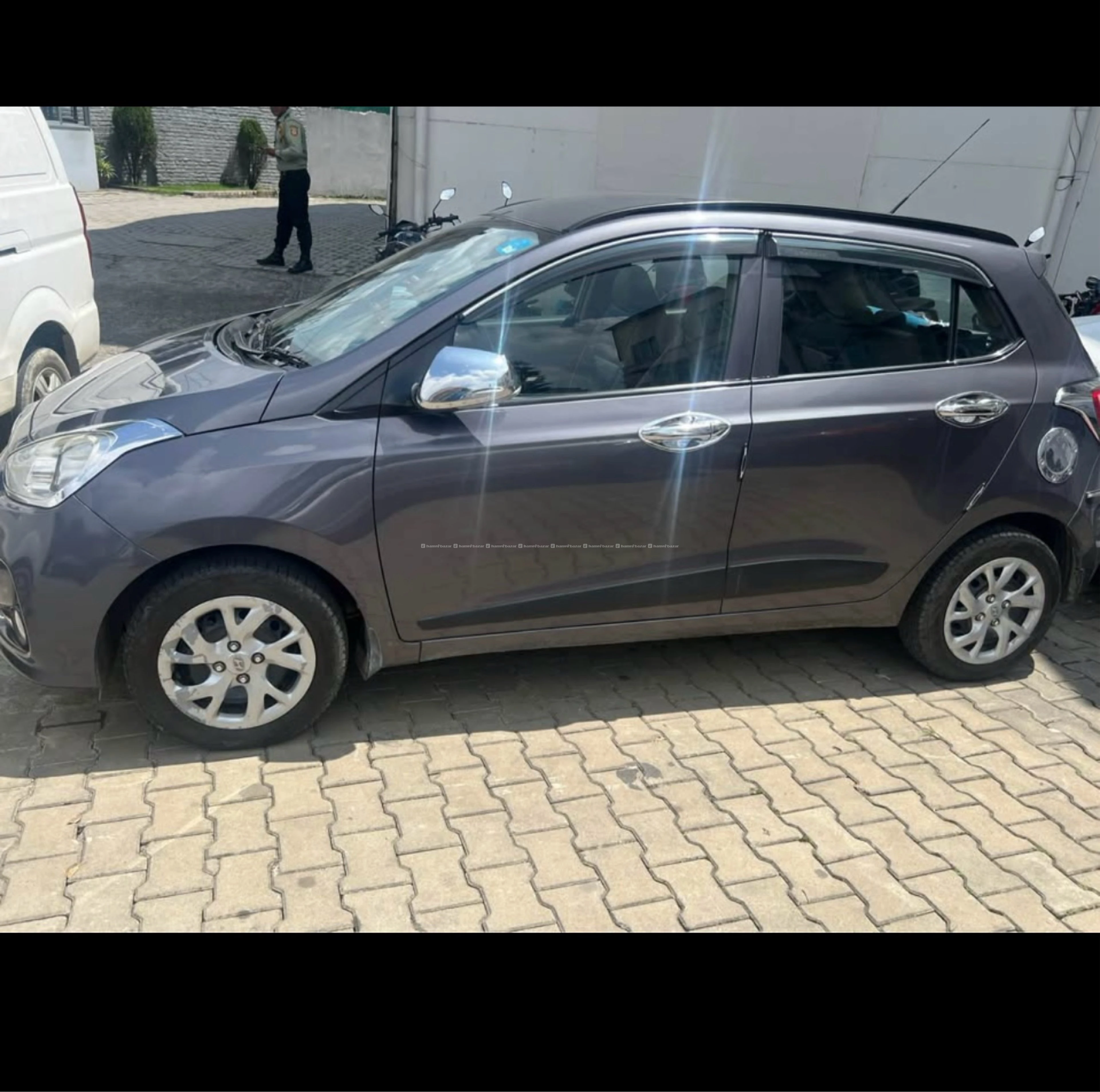 Hyundai Grand I10 sportz “O” Top Variant 6