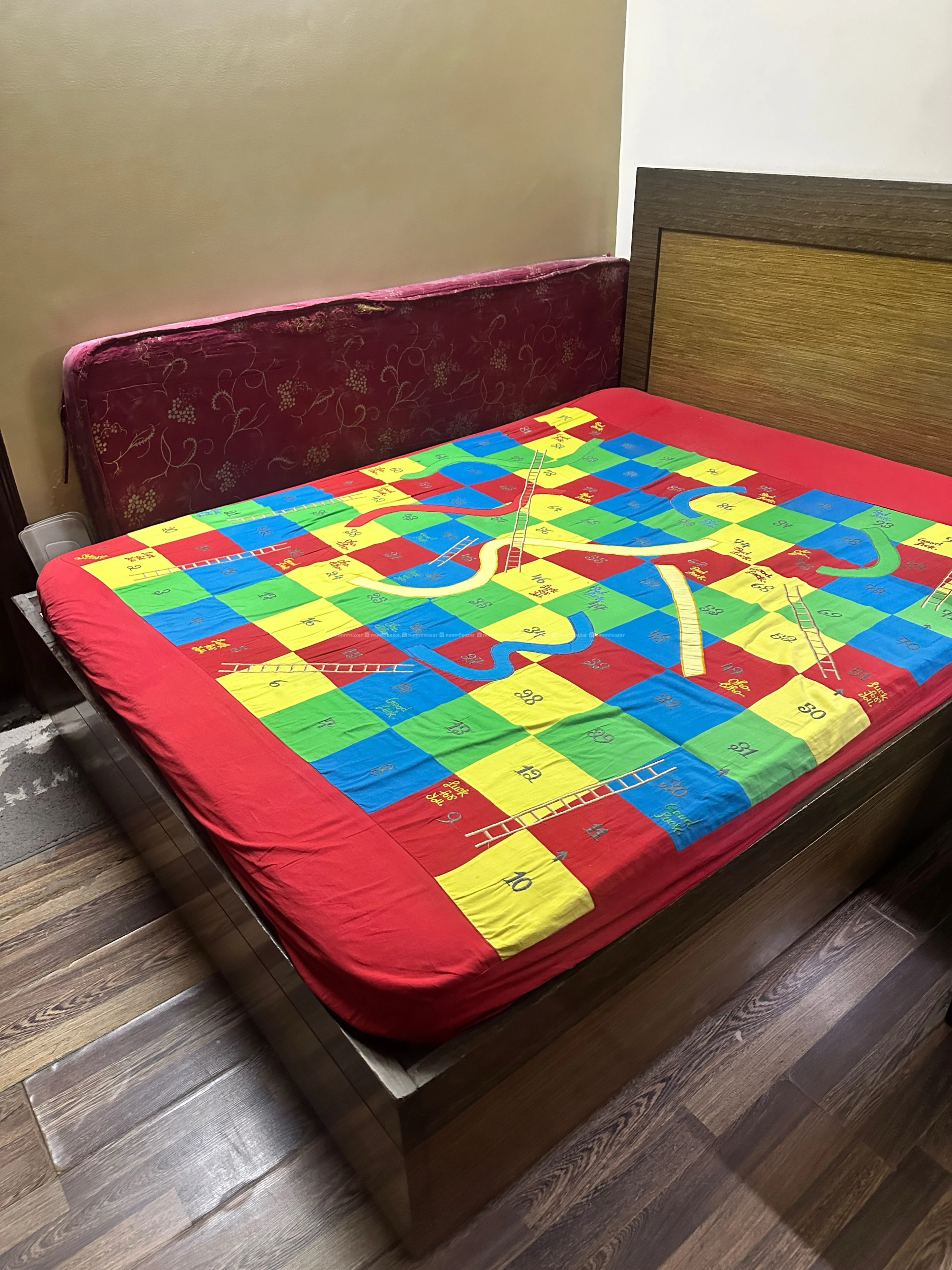 Queen Size Bed 2