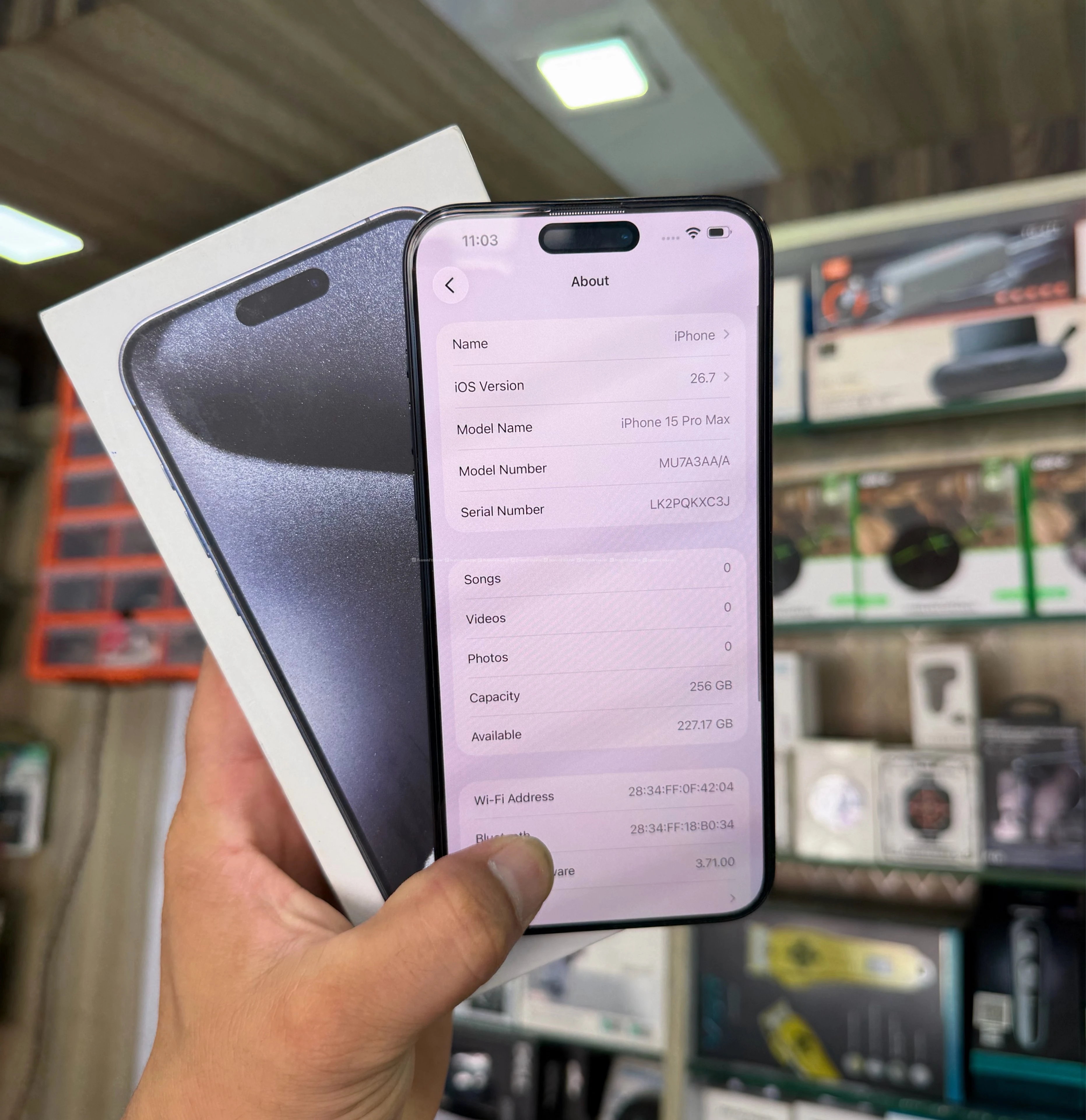 🔥 15 pro max (256 gb battery 🔋 83 % genuine 3