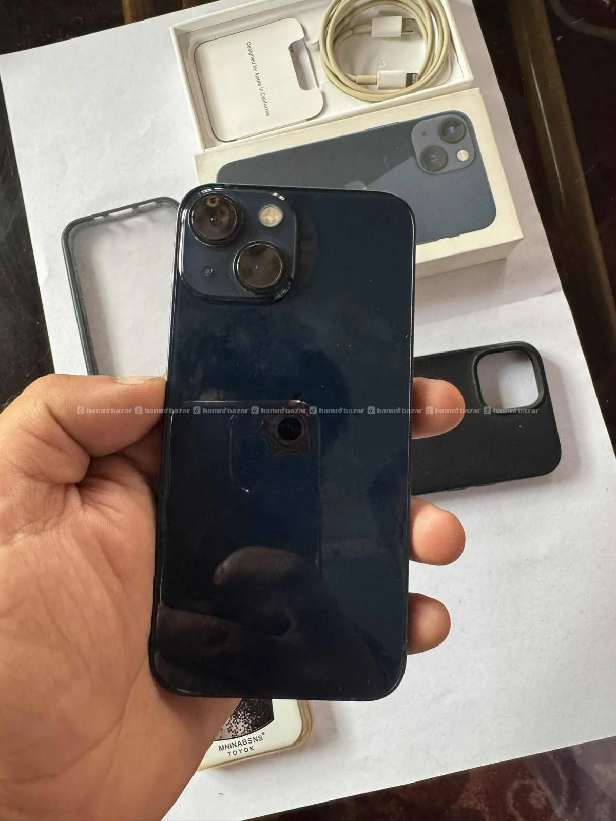 iphone 13 (256) GB 4