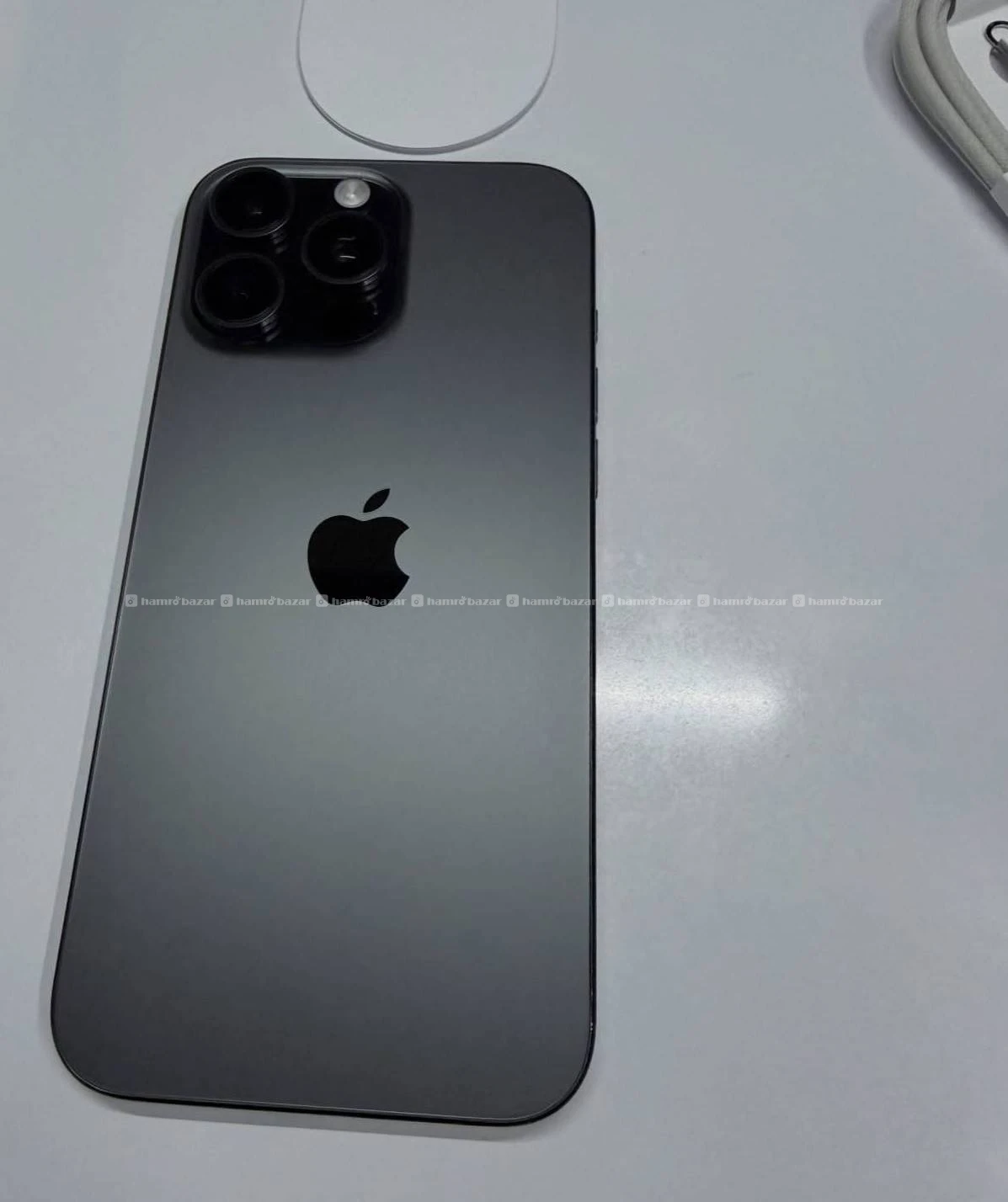 Iphone 16 pro max 5