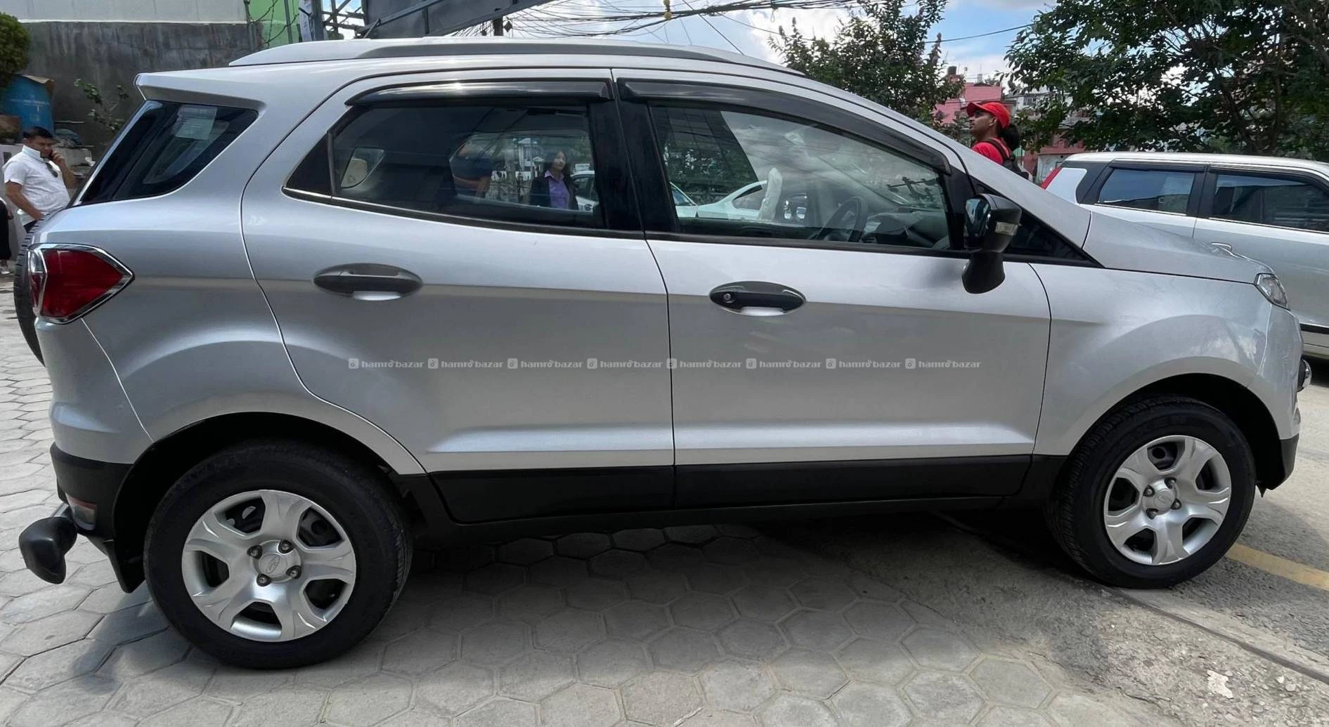 Fresh condition ford EcoSport trande 2016 on sale 4