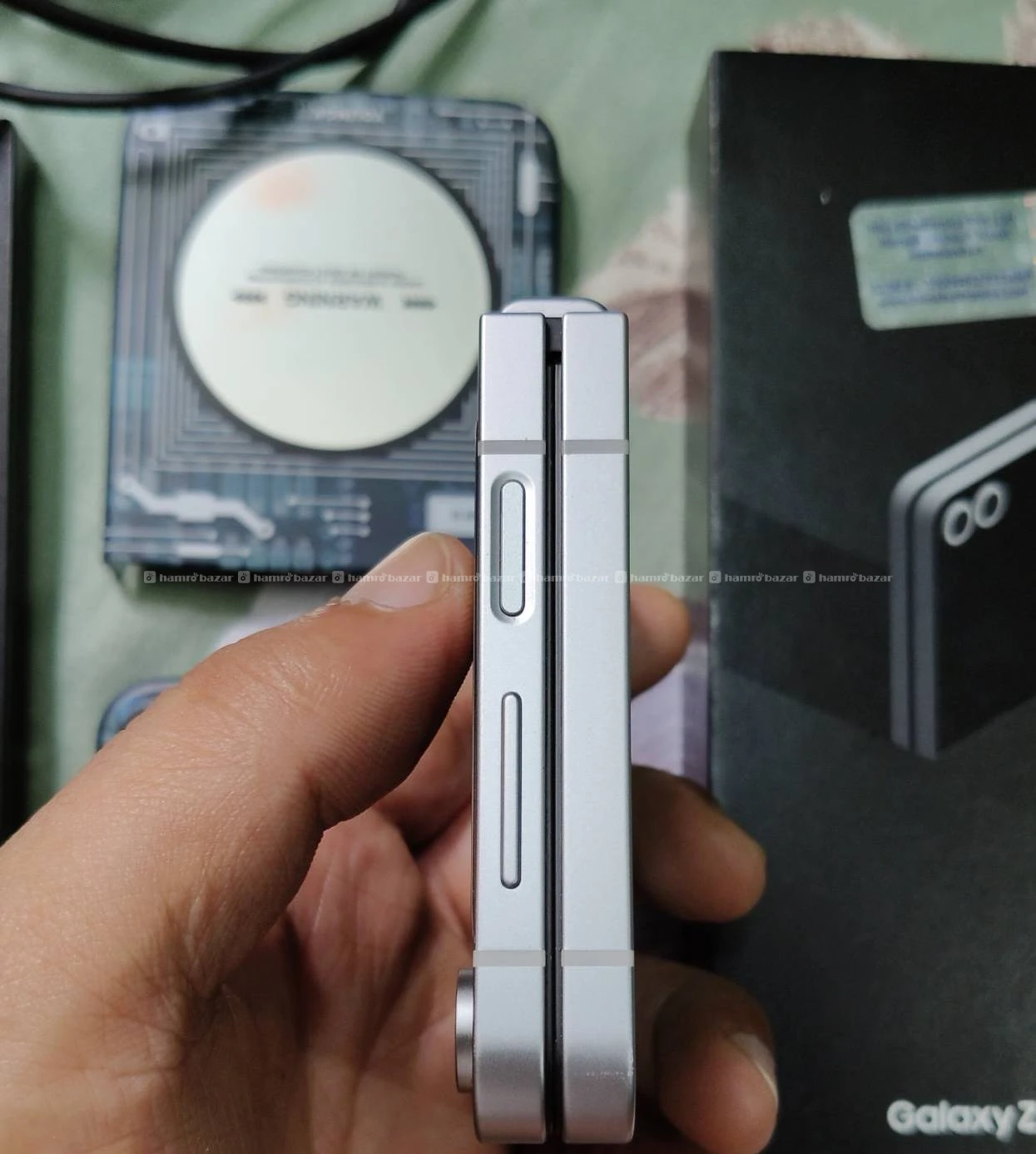 Samsung Z Flip 6 12/256gb 4