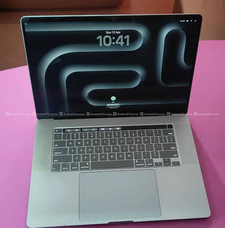 MacBook Pro (1TB) 2019 4