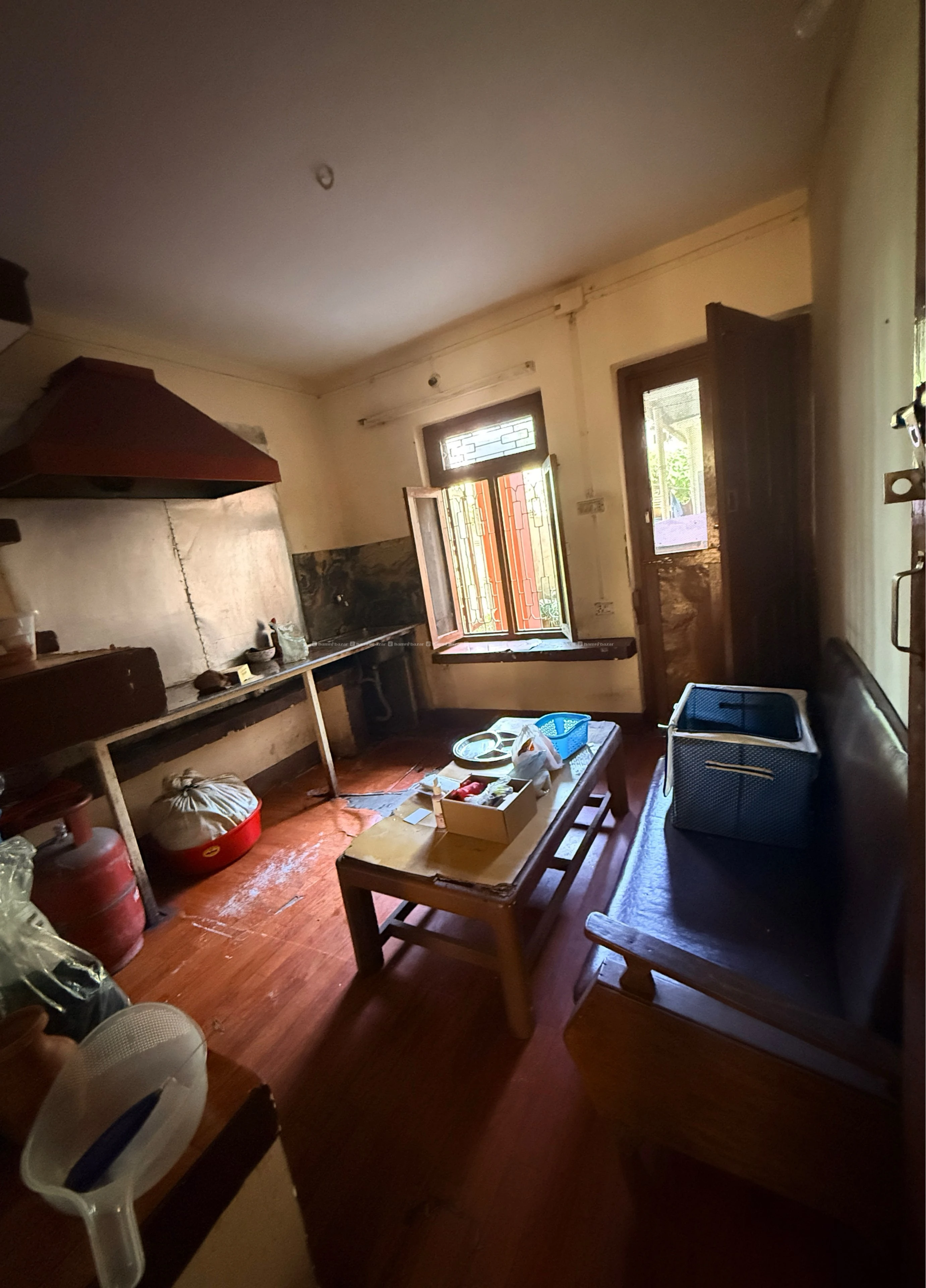 1BHK Fully furnished Flat for male at Battisputali 6