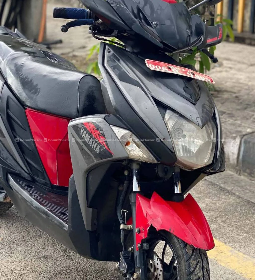 Yamaha ray zr 106lot 2019model super fresh
