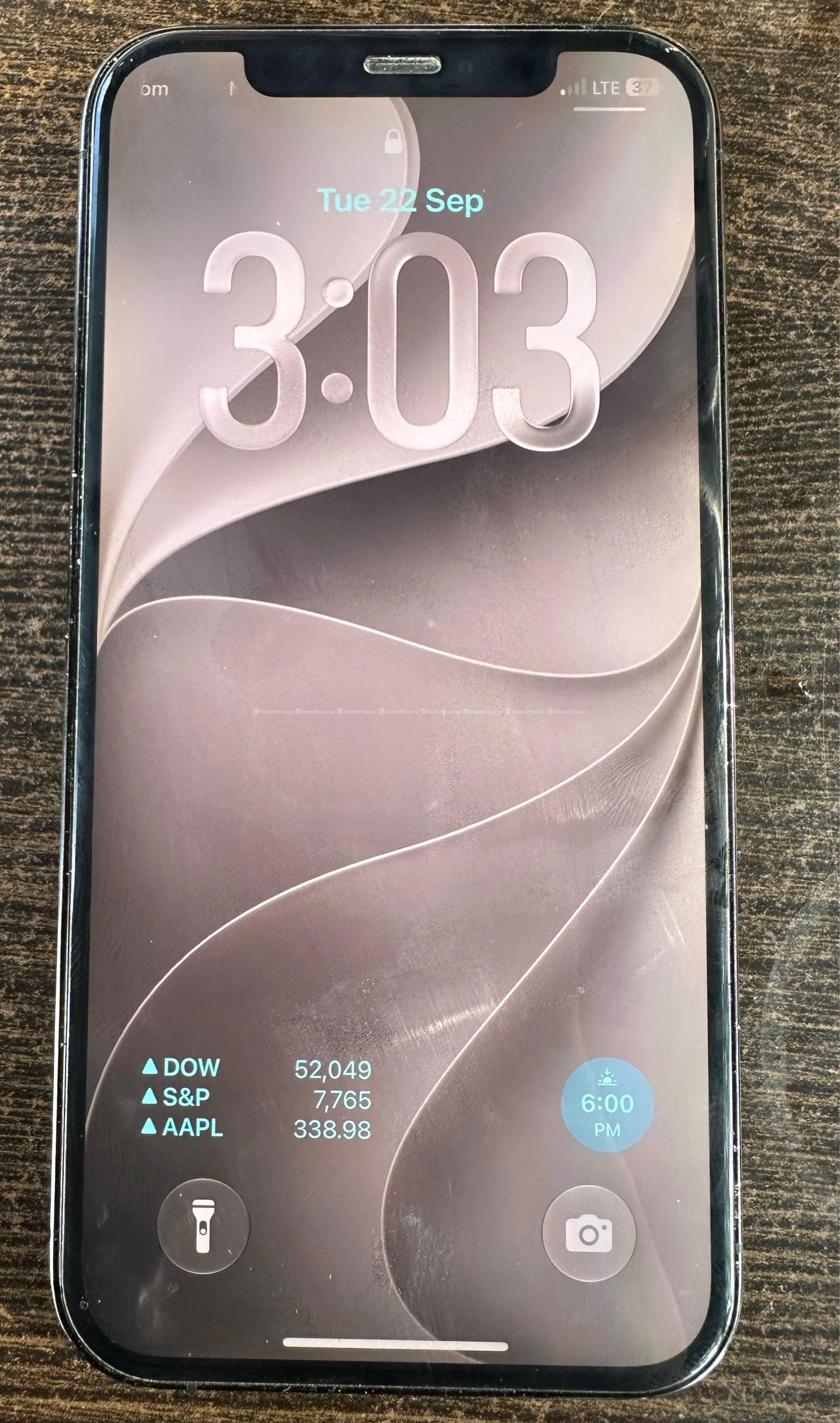 Urgent sell
iPhone 12 pro
128gb
Battery health:74