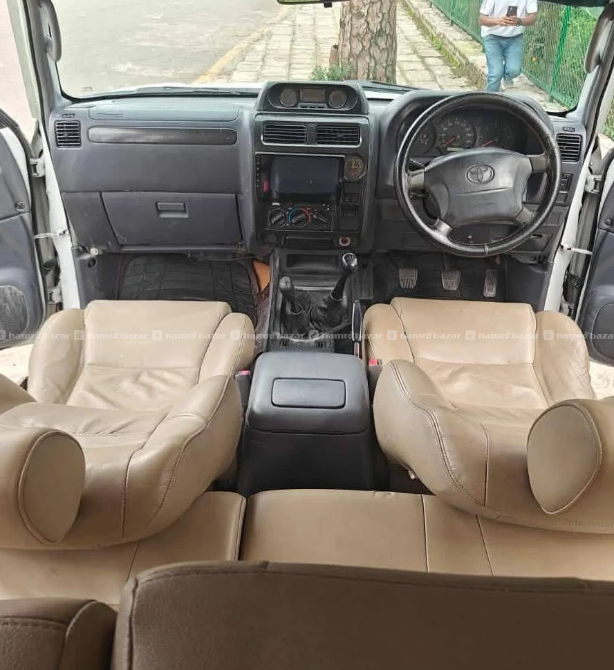 Prado 2002 model 
9818846575-9768397661