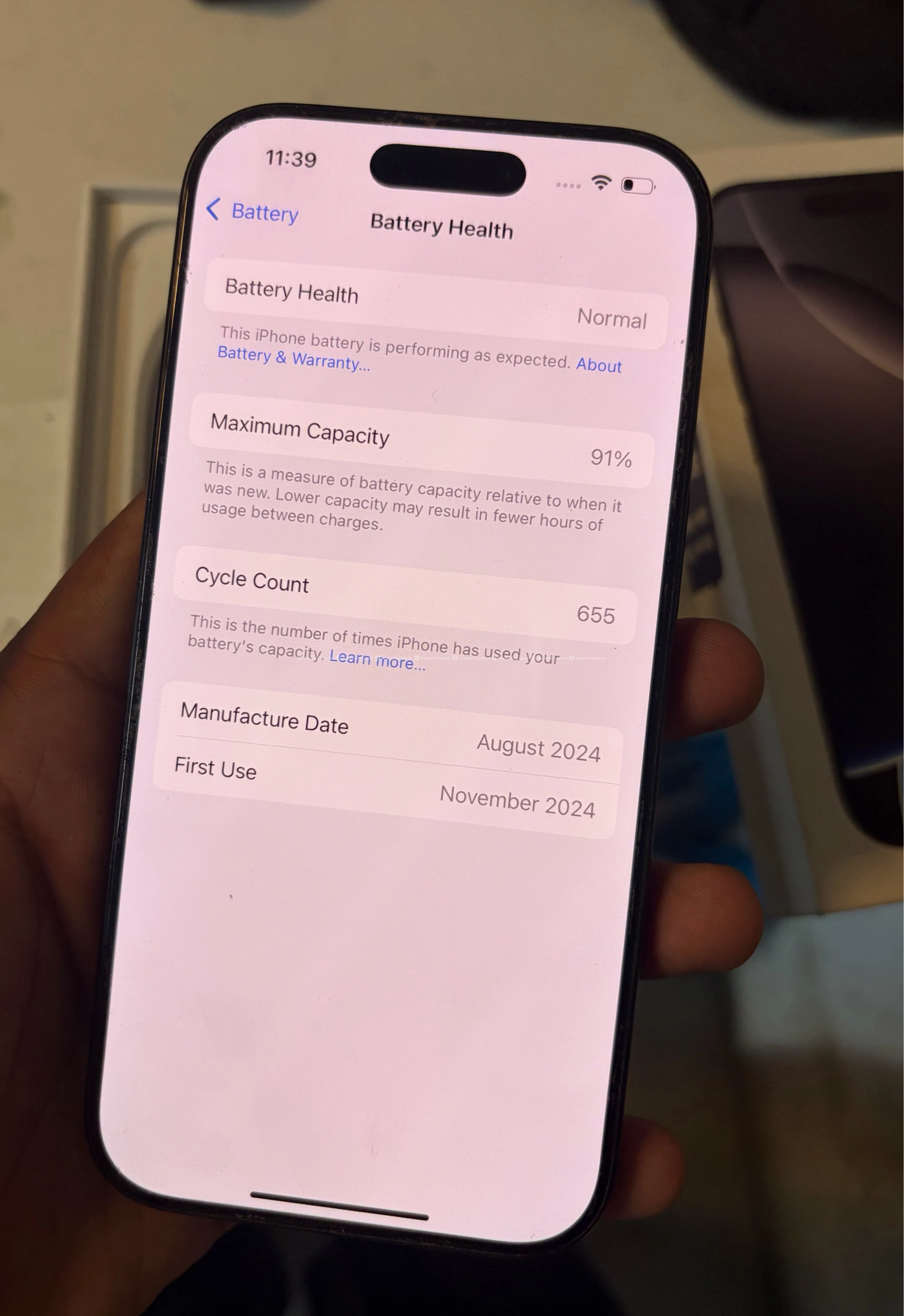 Iphone 16 pro with box 3