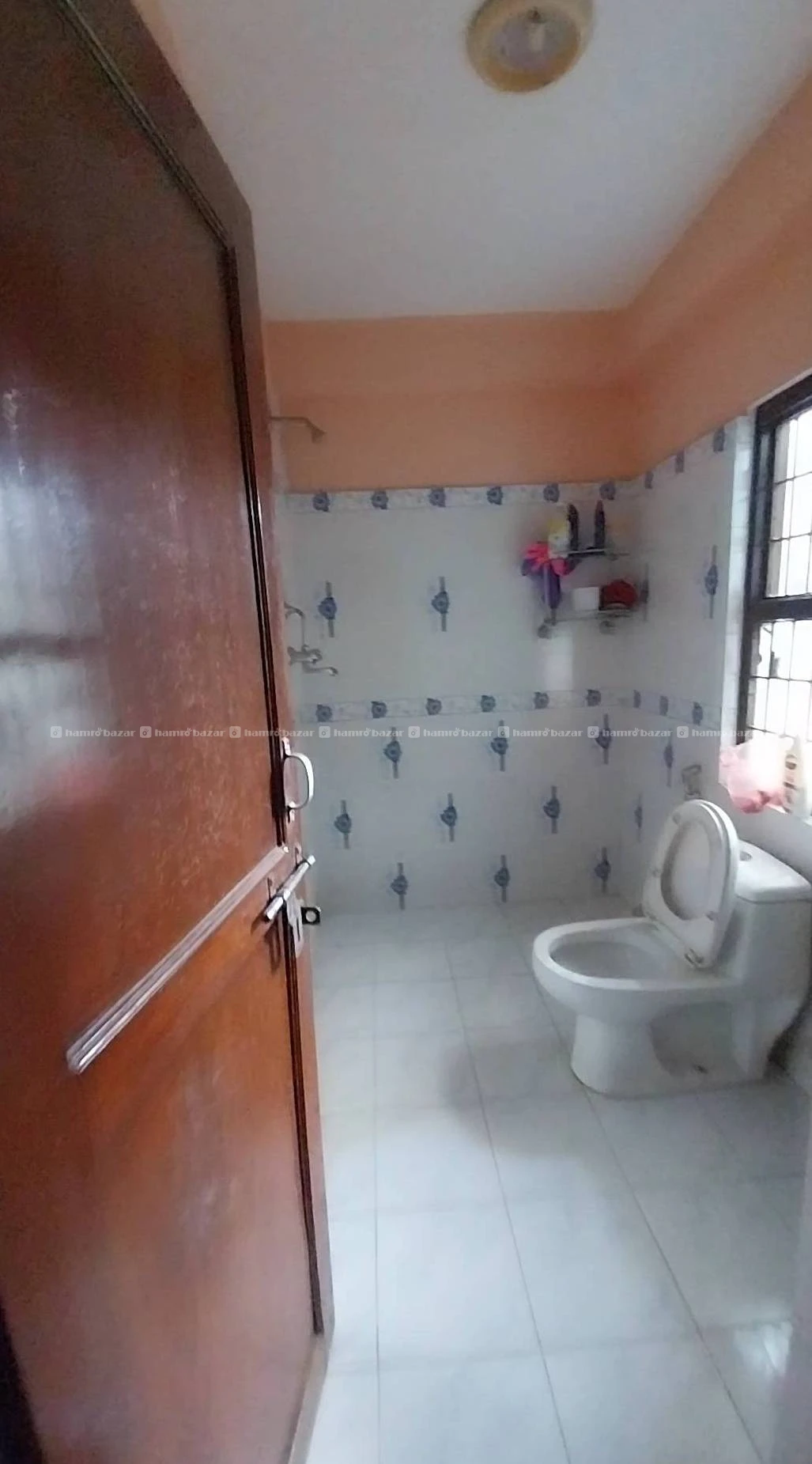House For Sell ( Tyanglafat Near Bhatbhateni) 4