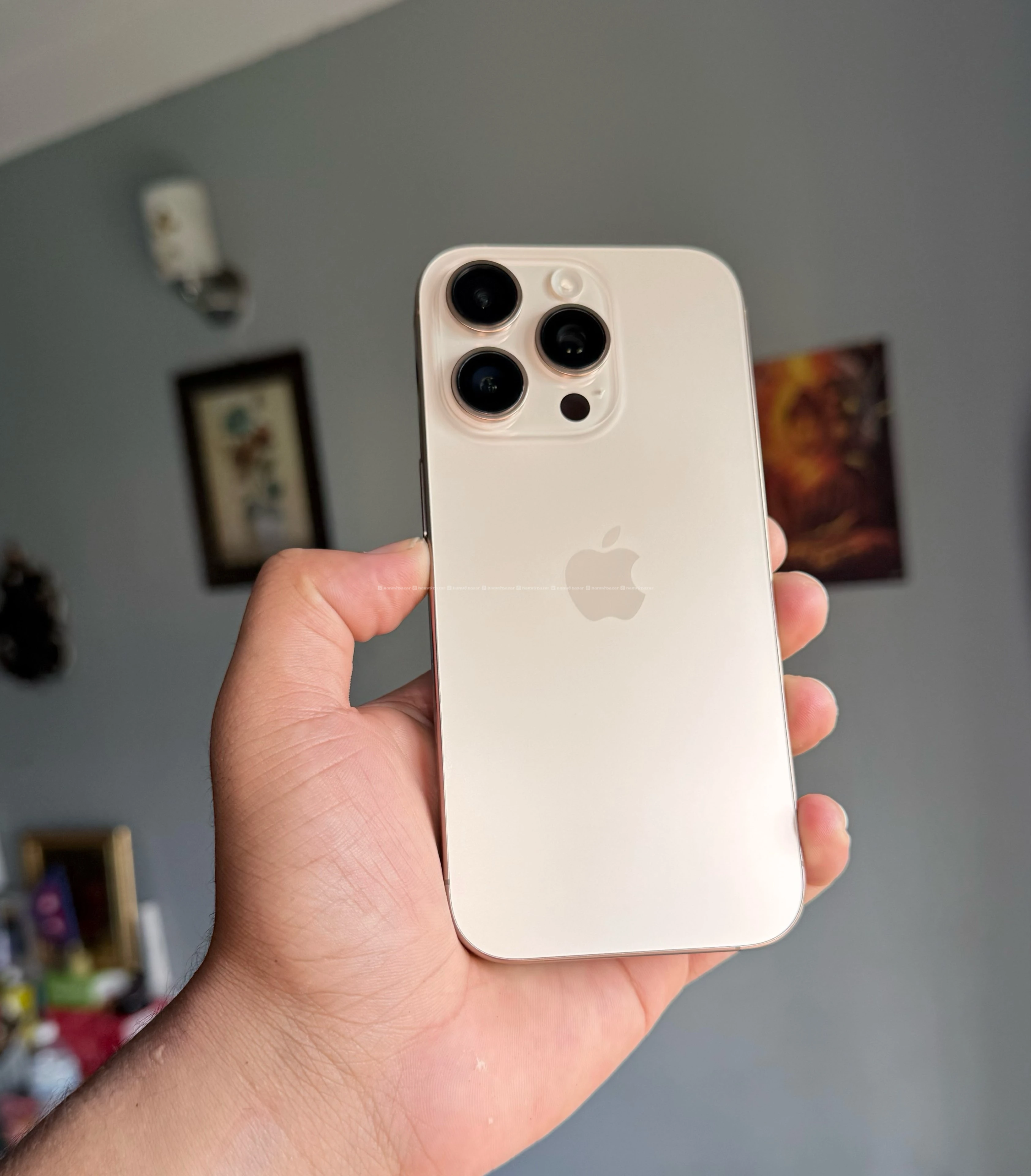 Iphone 16 pro 128gb ( 112k only ) 
Sale urgent ‼️