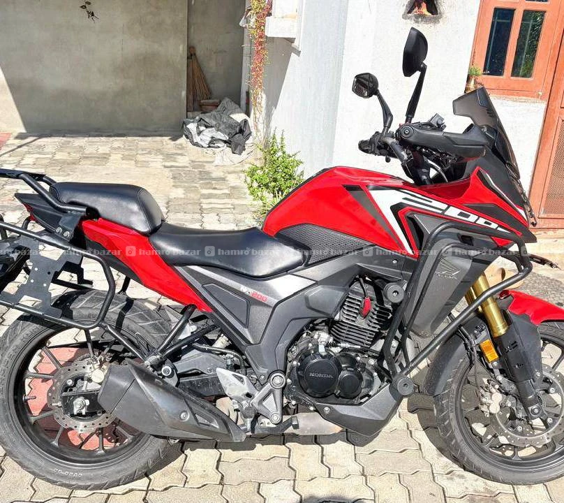 Nx 200
Best well maintained bike you can get!!