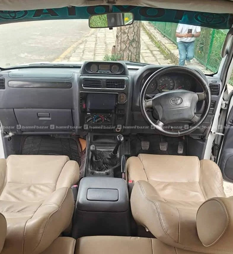 Prado 2002 model 
9818846575 or 9768397661