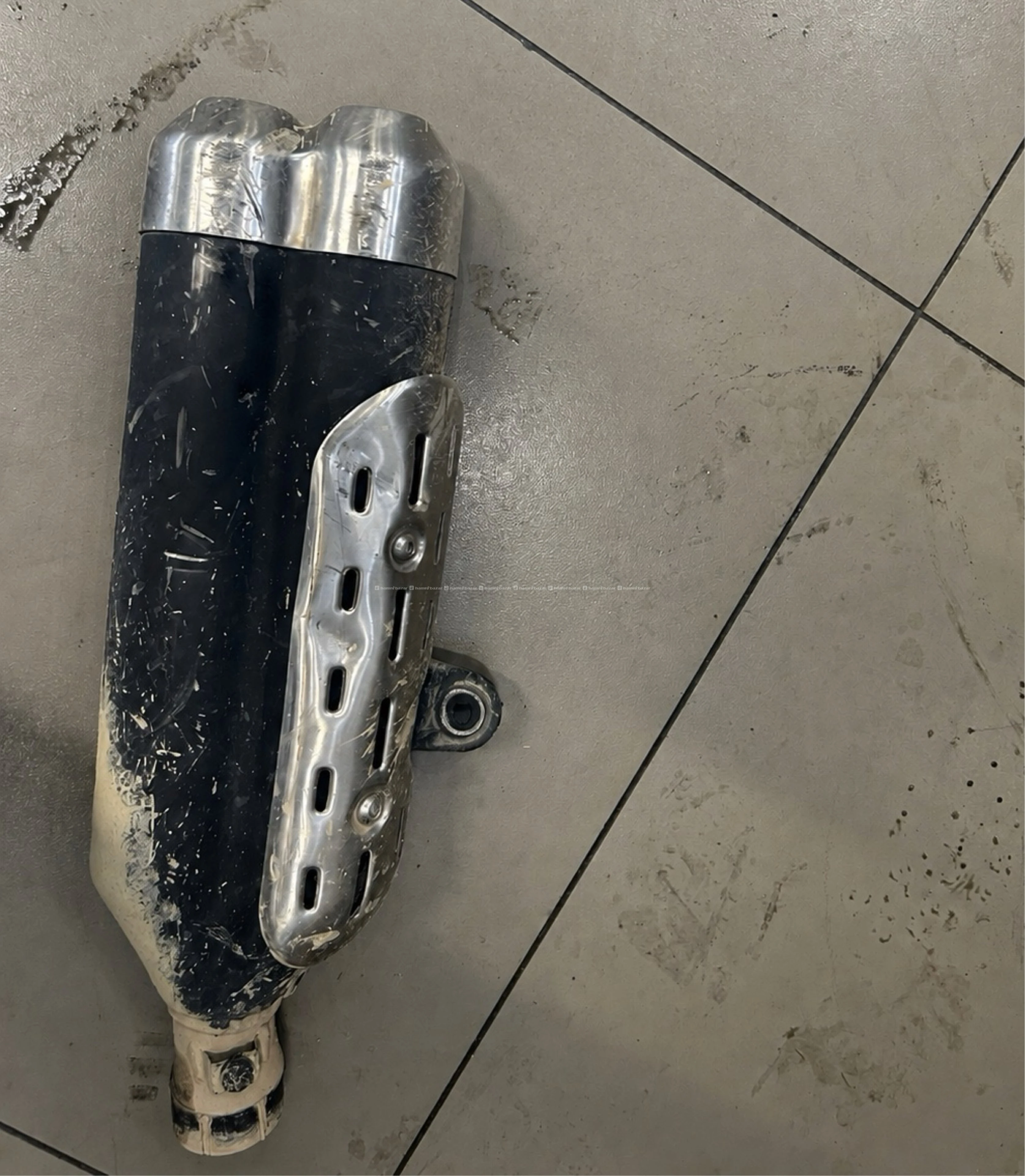 Triumph scrambler 400x OEM/Stock exhaust silencer
