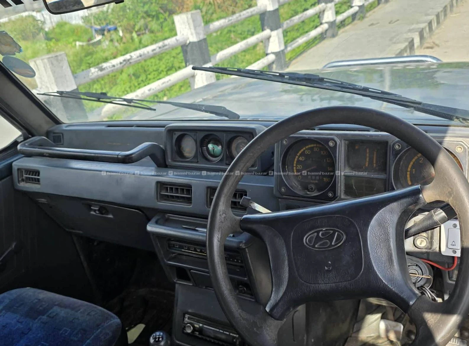 Pajero 1990 model 
9818846575 or 9768397661
7 set