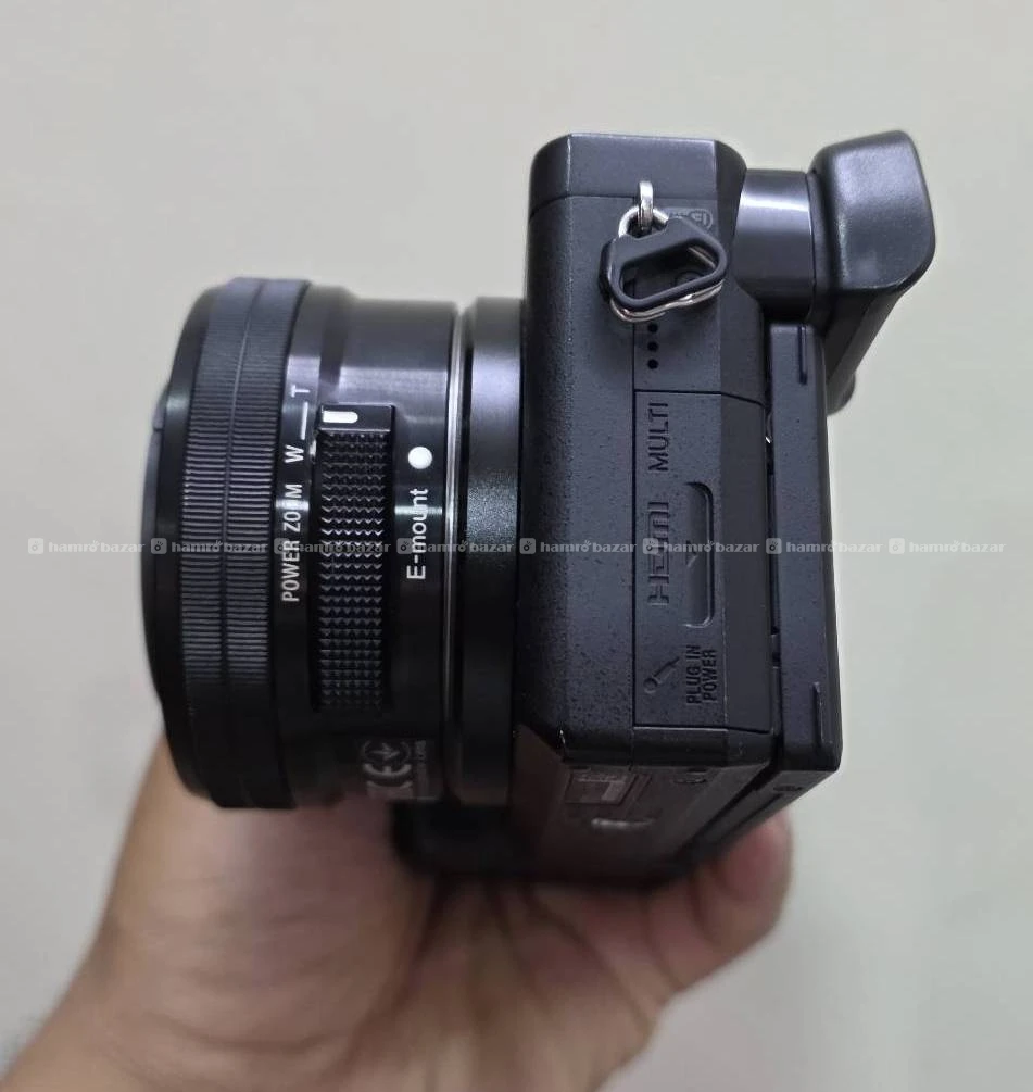 Sony A6300 Camera with 16-50 mm Lens 5