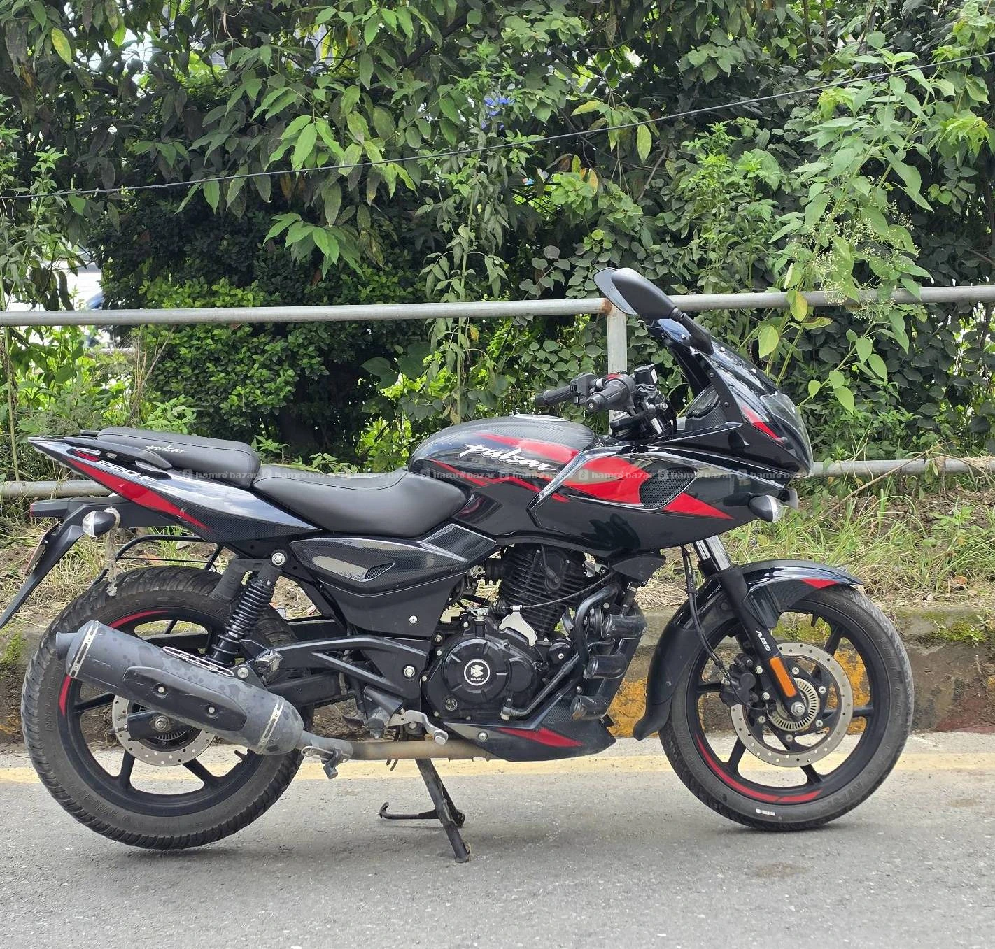 220f pulsar 164 lot urgent sell