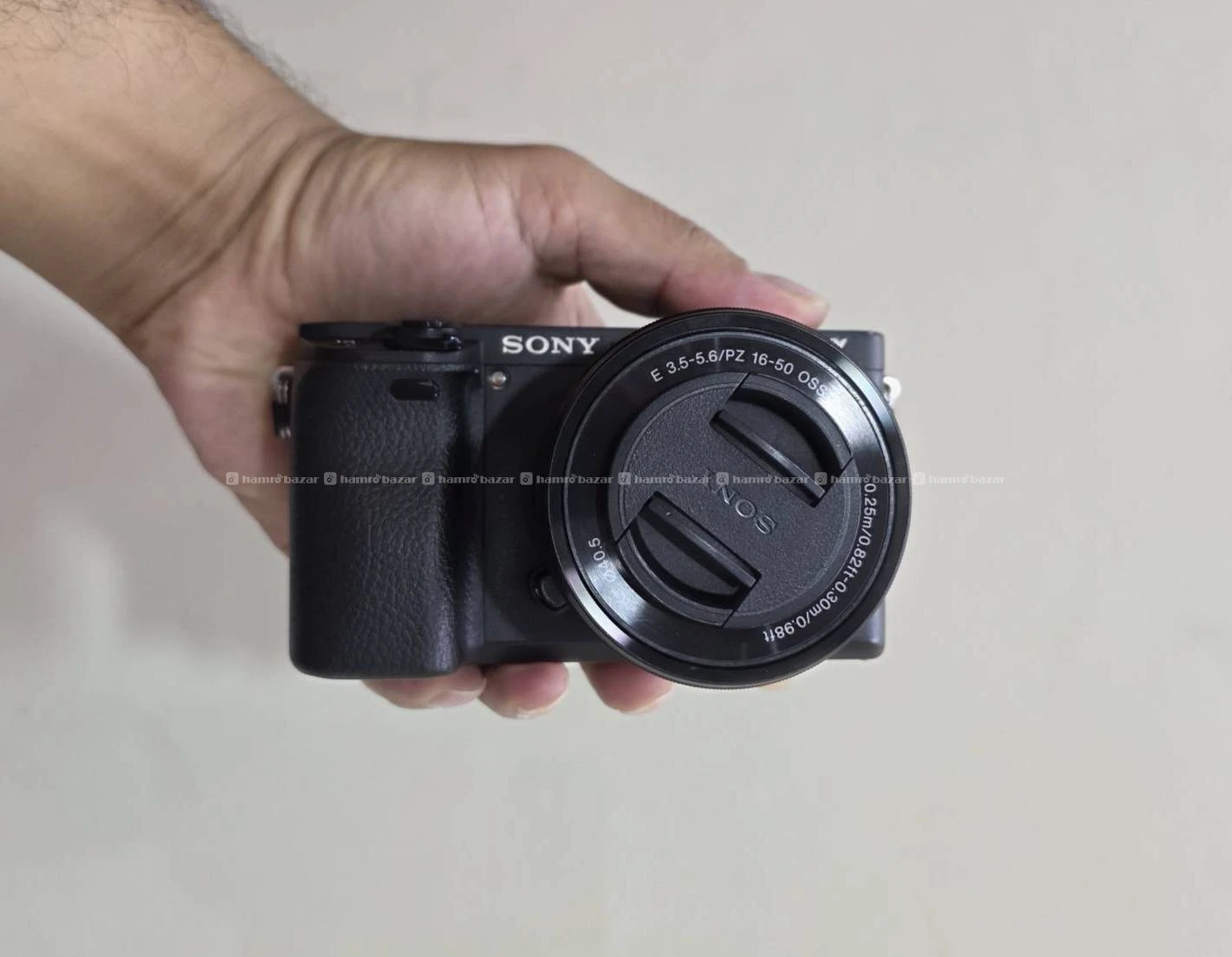 Sony A6300 Camera with 16-50 mm Lens 4