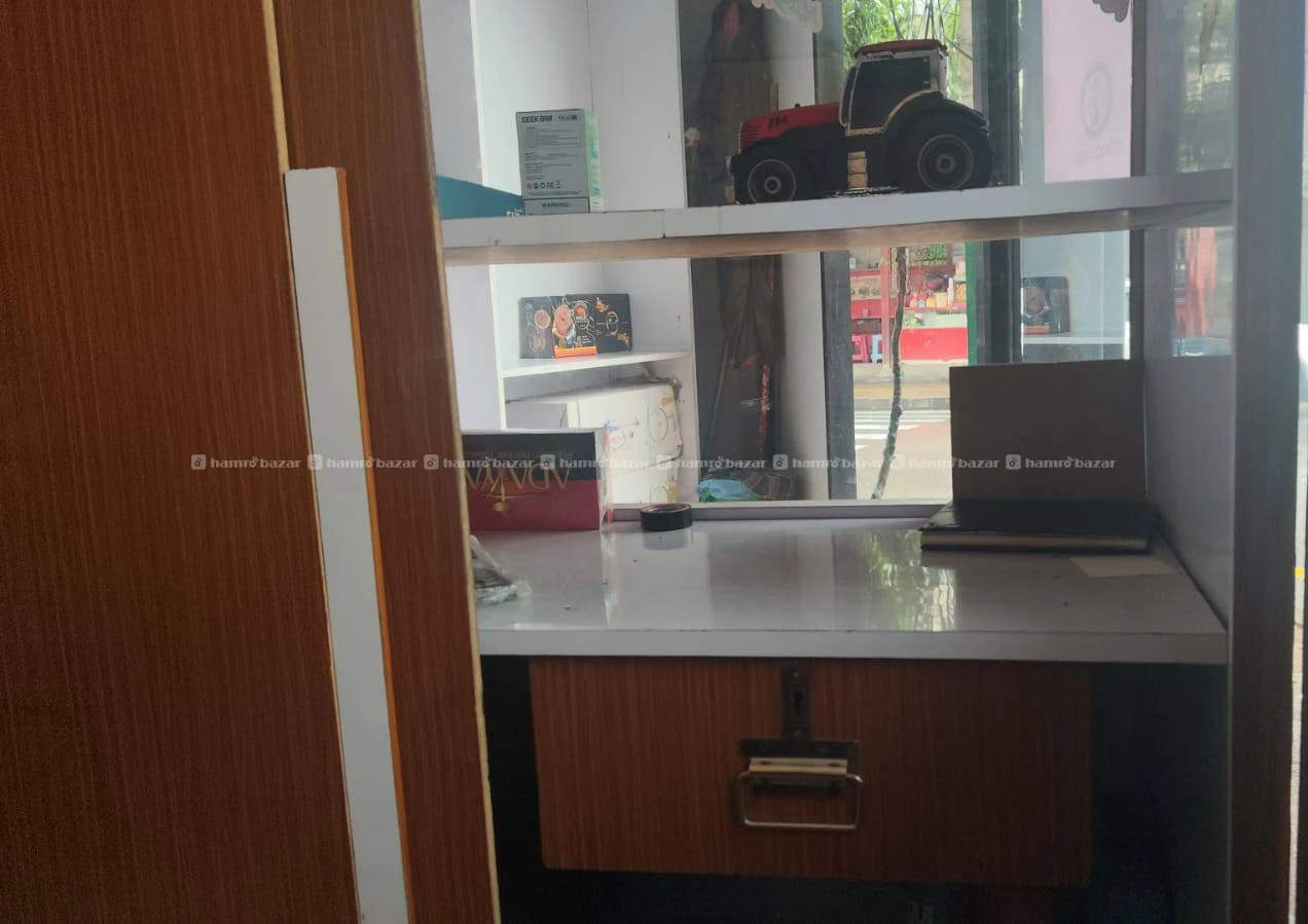 Shop daraz display rack 2