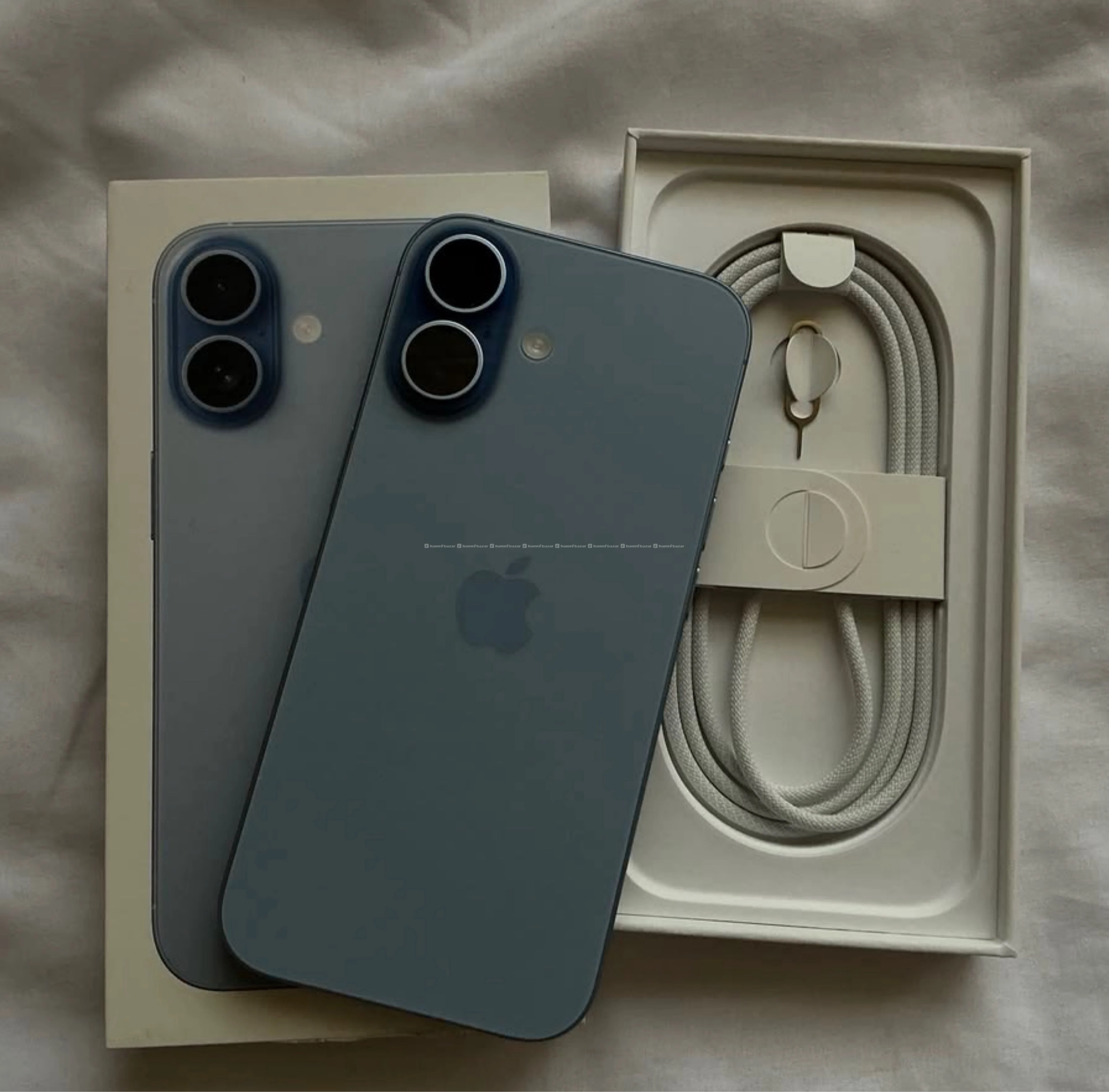 iphone 17 ( 100% battery )