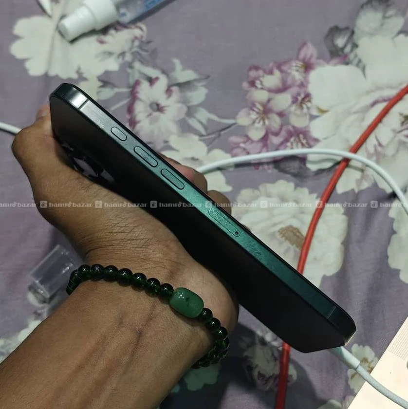 Iphone 16 pro max 256gb
Nepal set 5