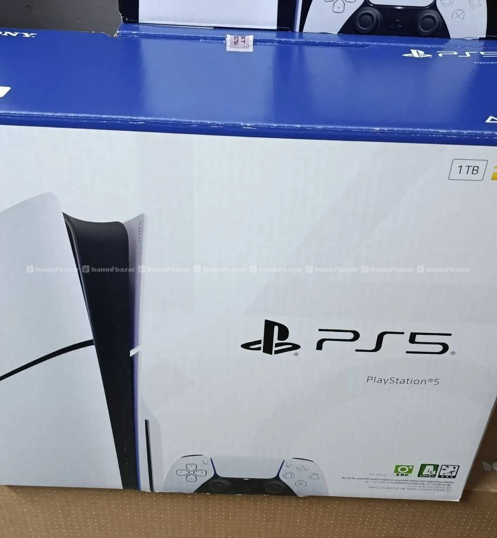 Sony ps5 playstation slimdisk/ digital