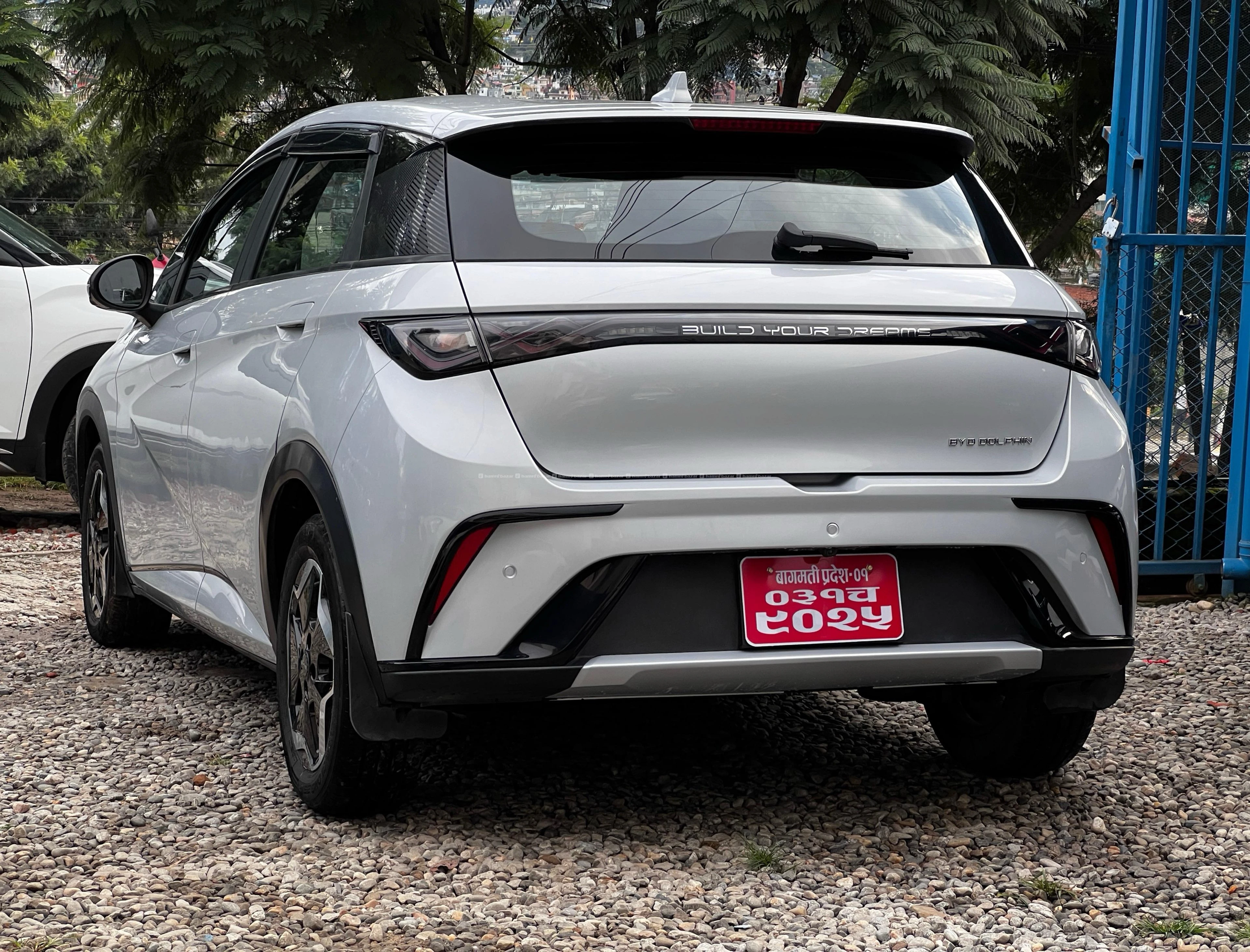 BYD Dolphin 2024 4