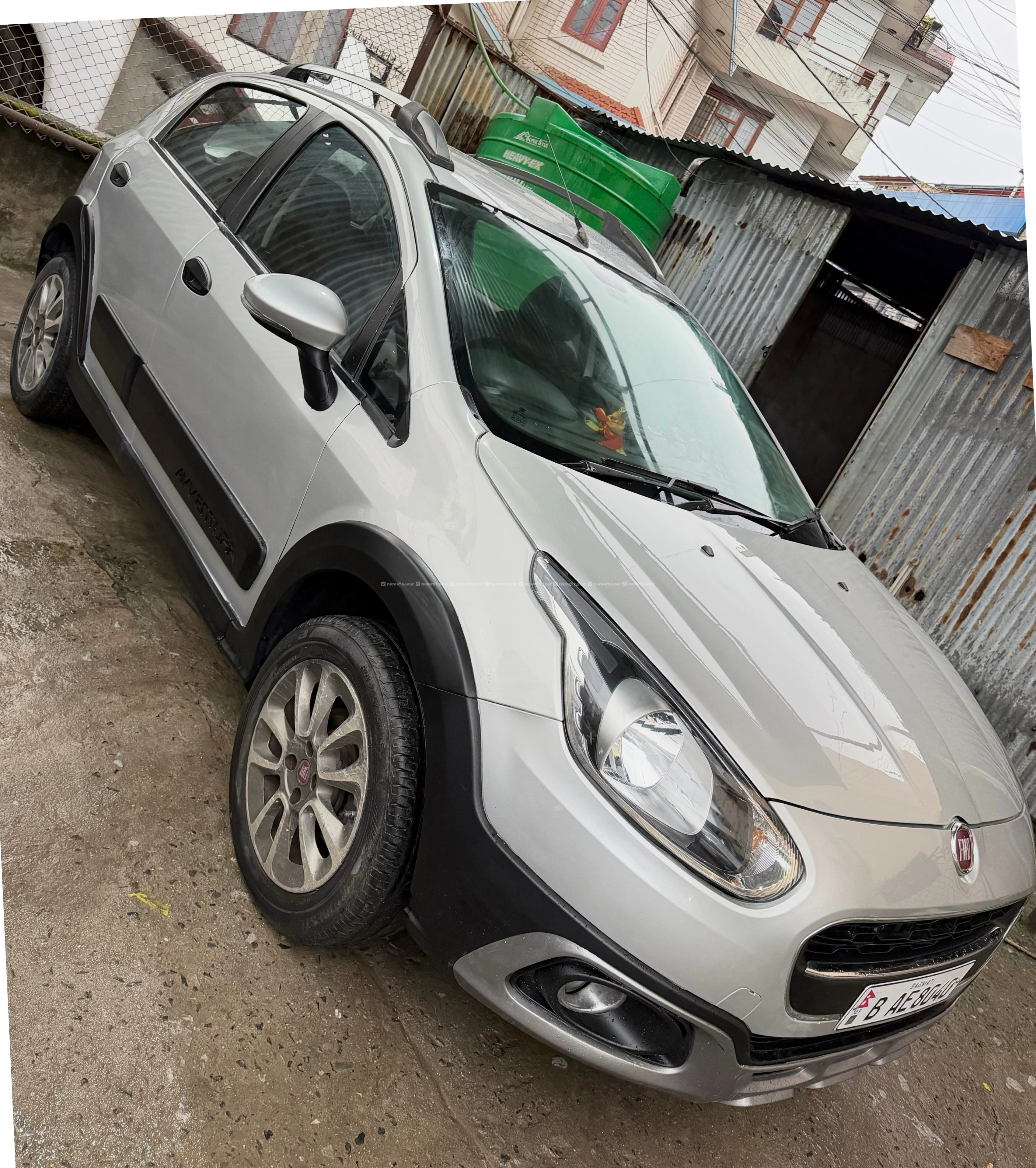 FIAT AVVENTURA DYNAMIC PETROL – 2016 MODEL SUV 2