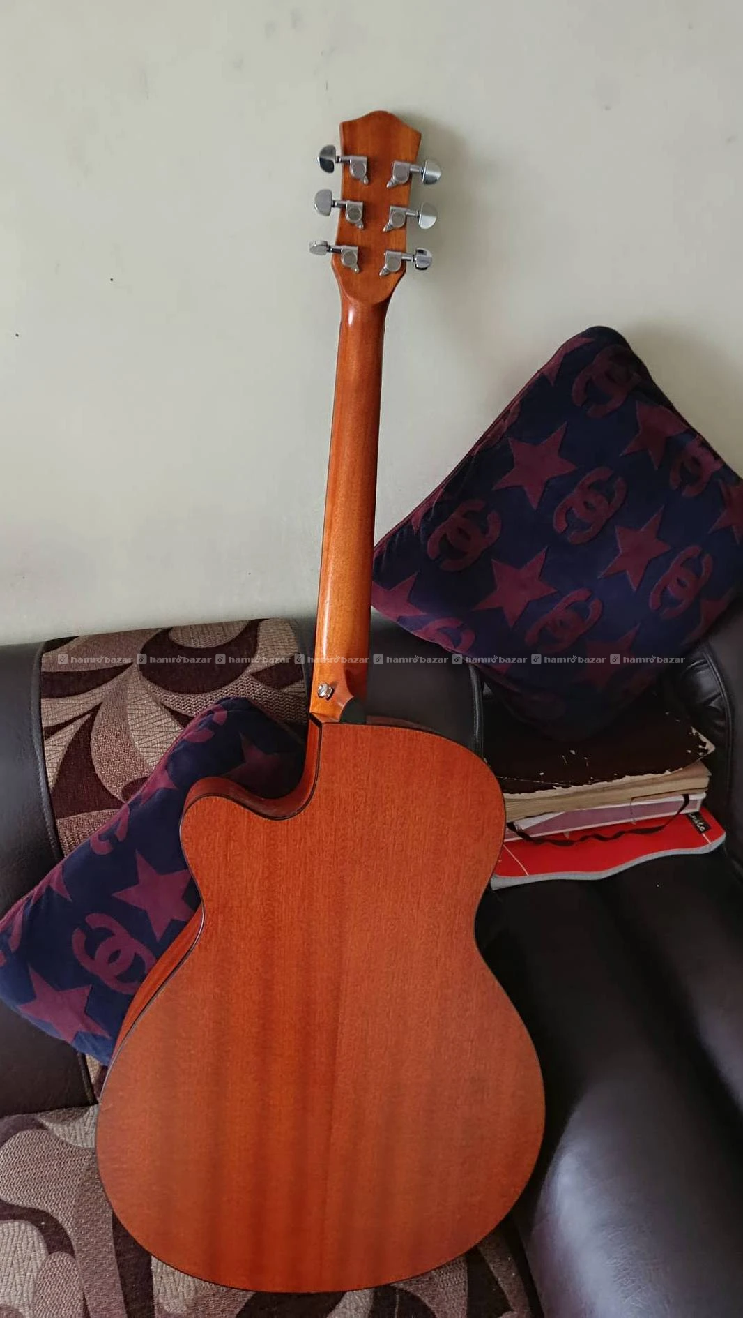 Deviser Acoustic guitar 2
