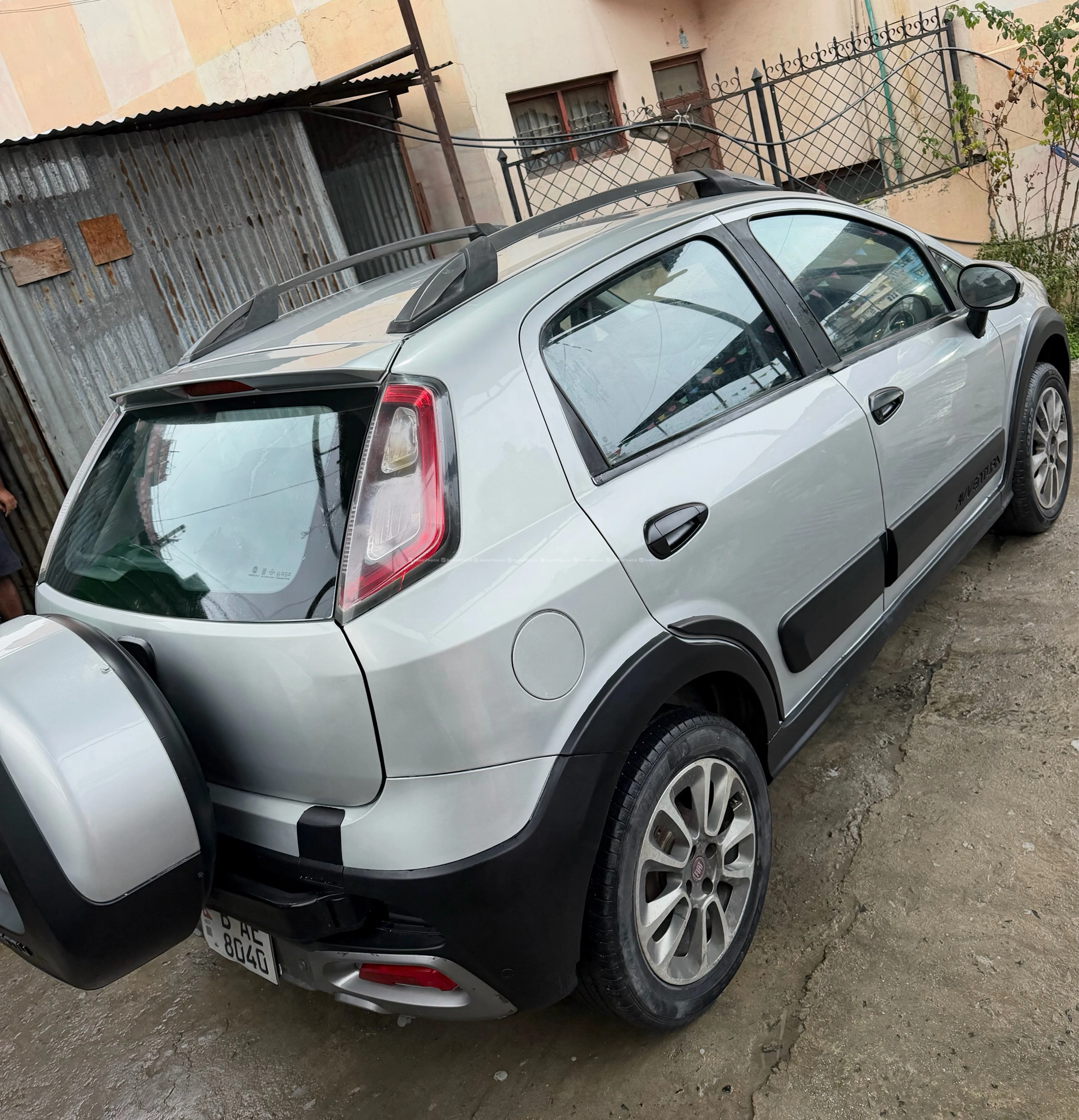 FIAT AVVENTURA DYNAMIC PETROL – 2016 MODEL SUV 5