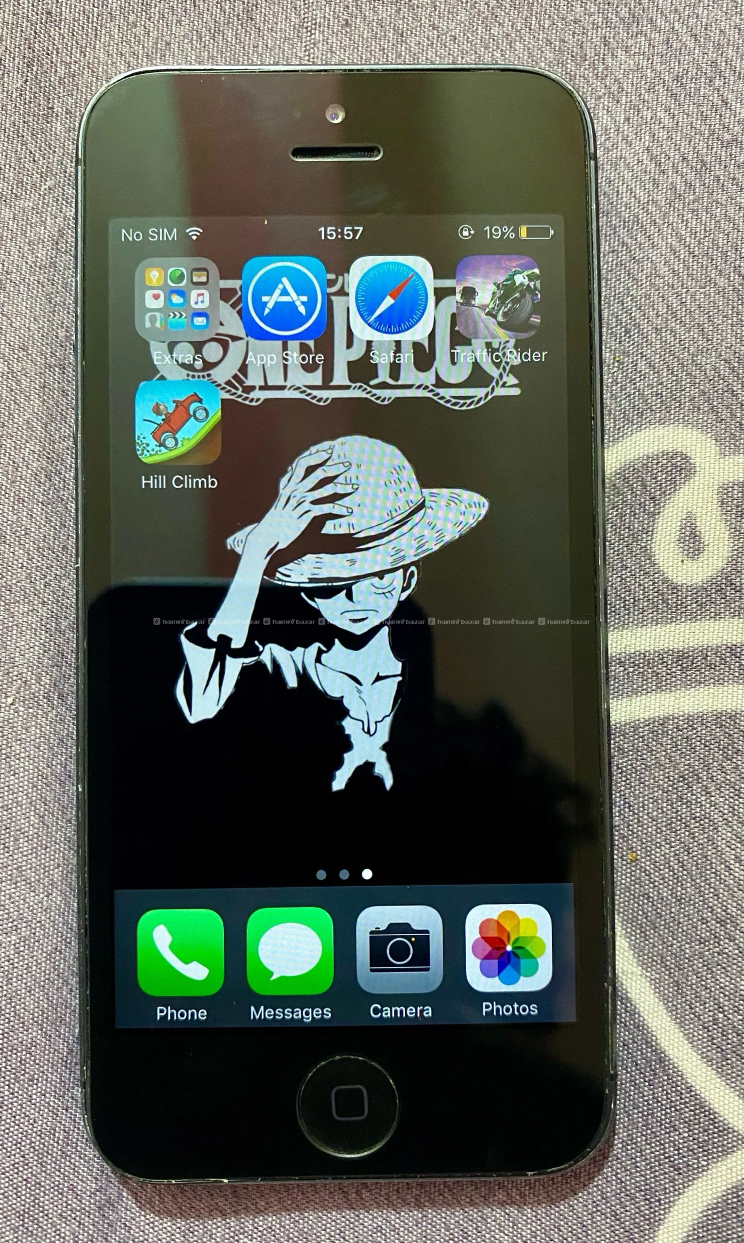 iPhone 5 like new
In working condition