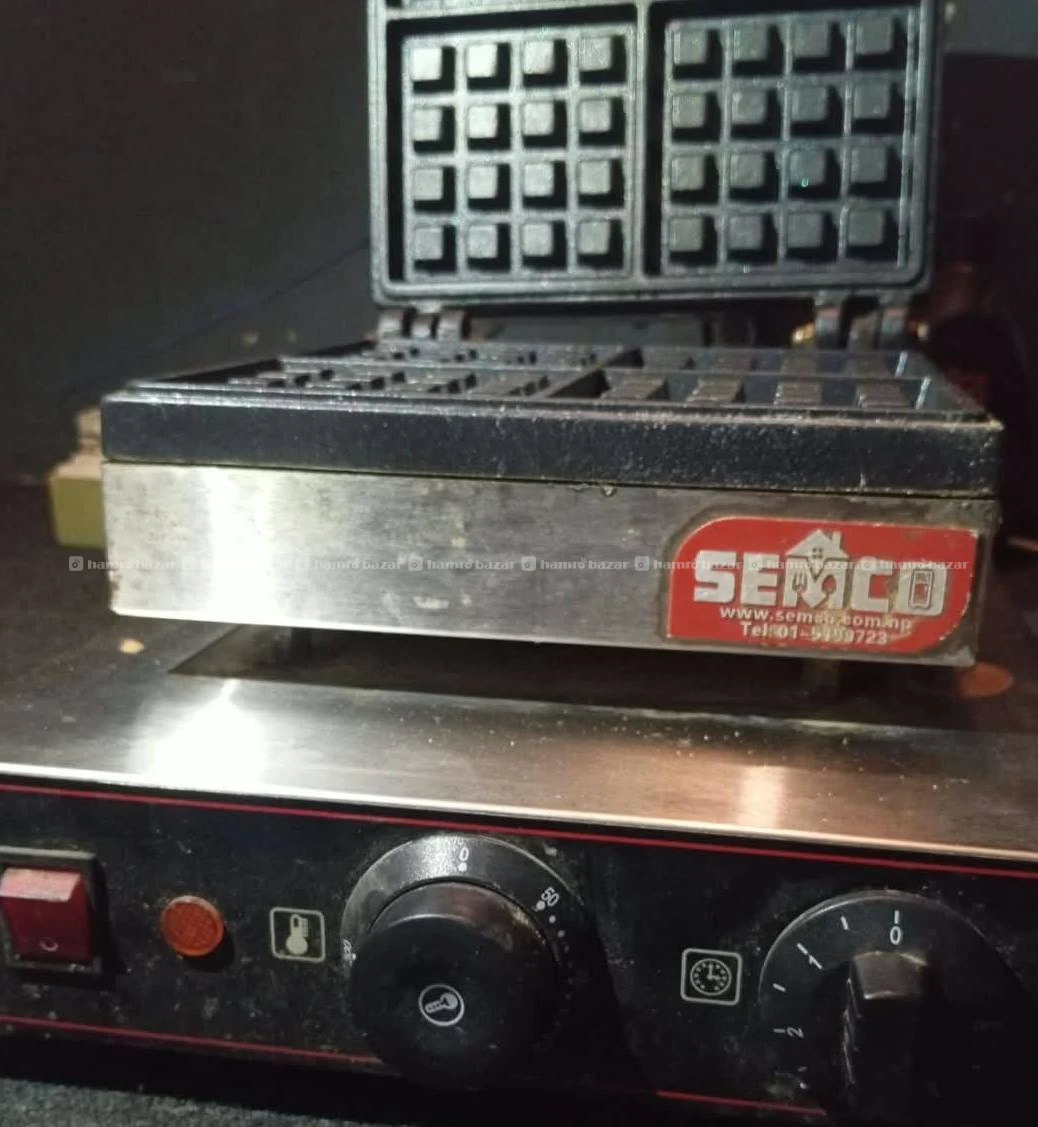 Waffle Baker