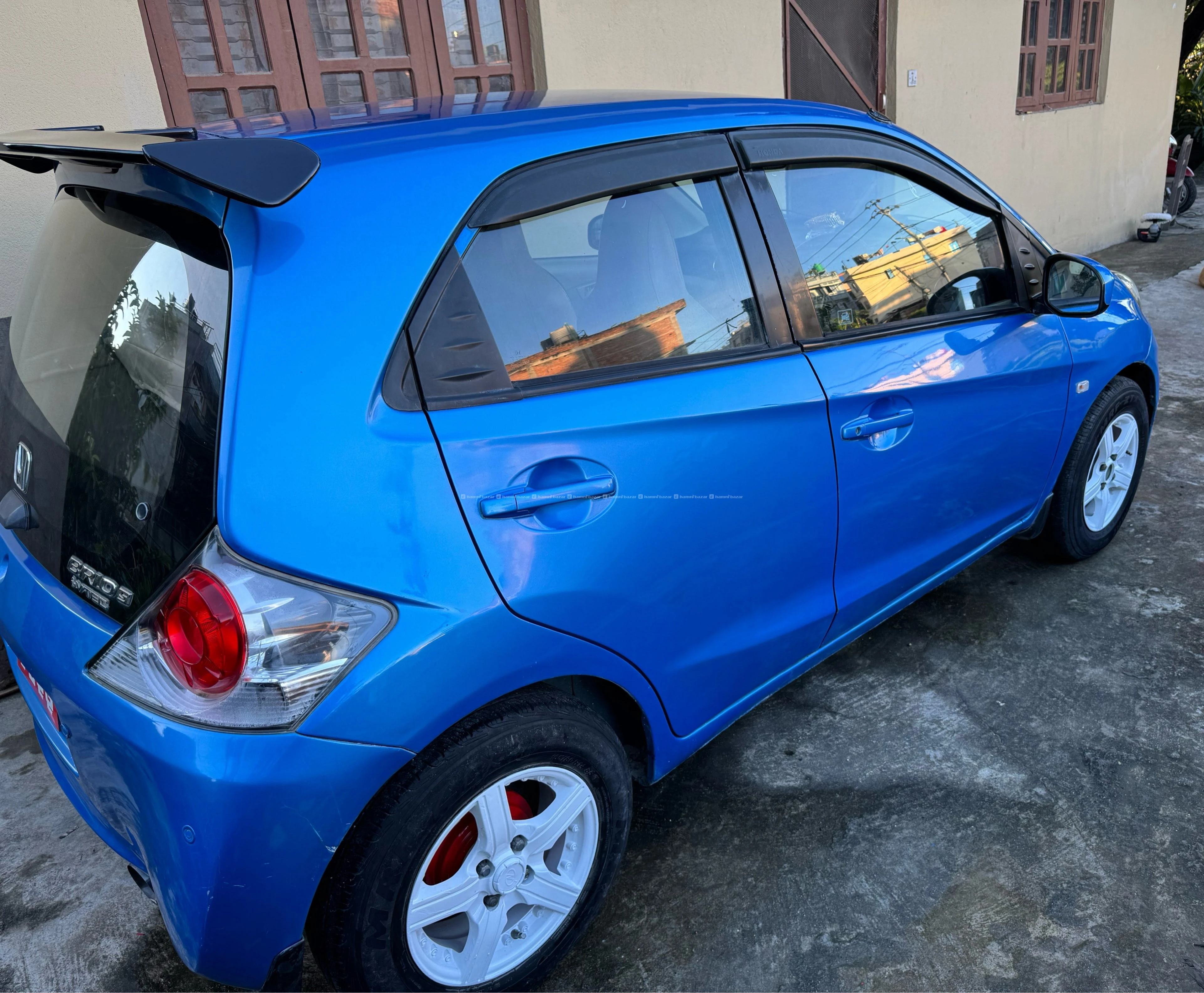 Honda Brio 2012 3
