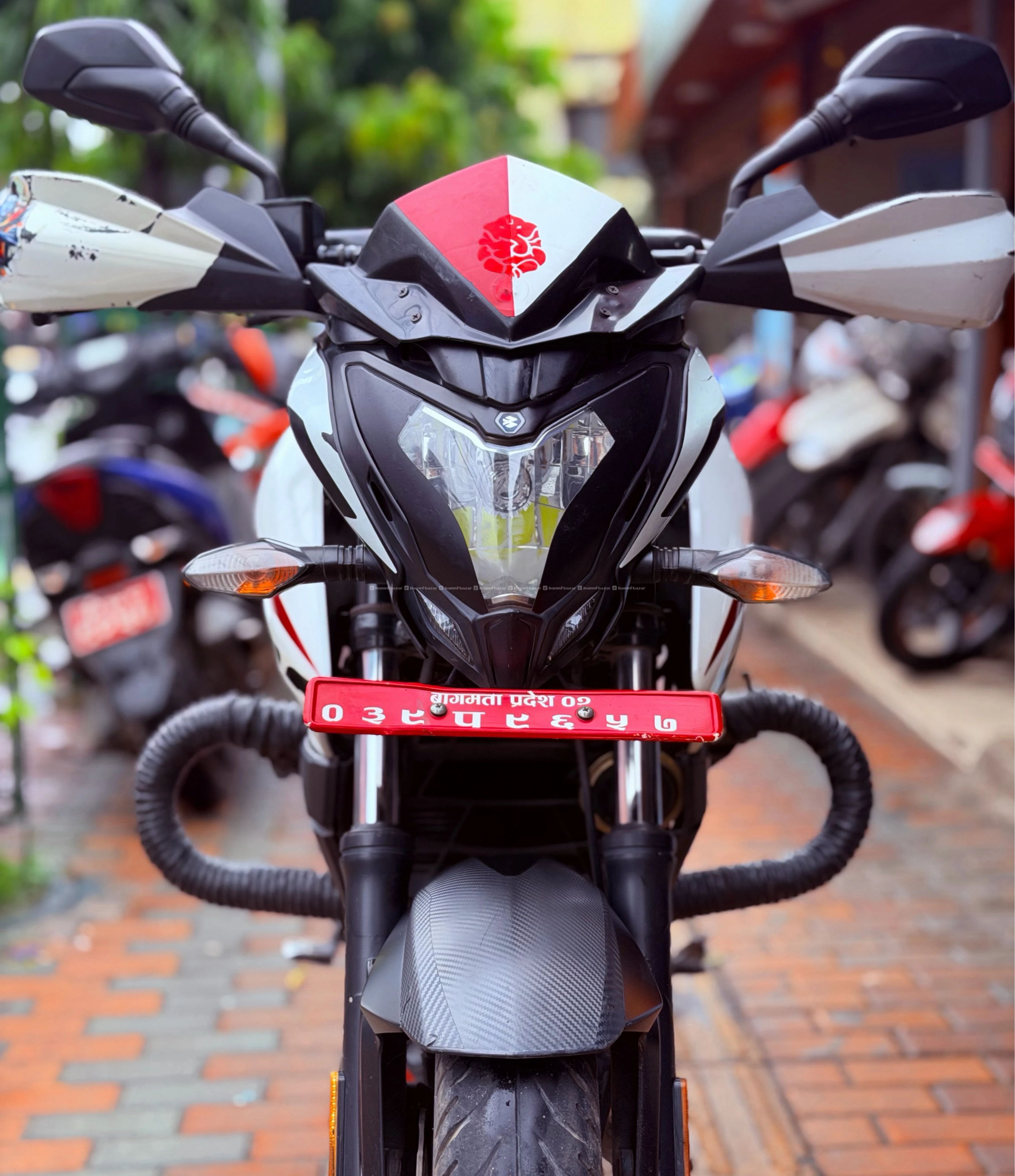 Bajaj ns 200 abs 139 lot sale or exchange