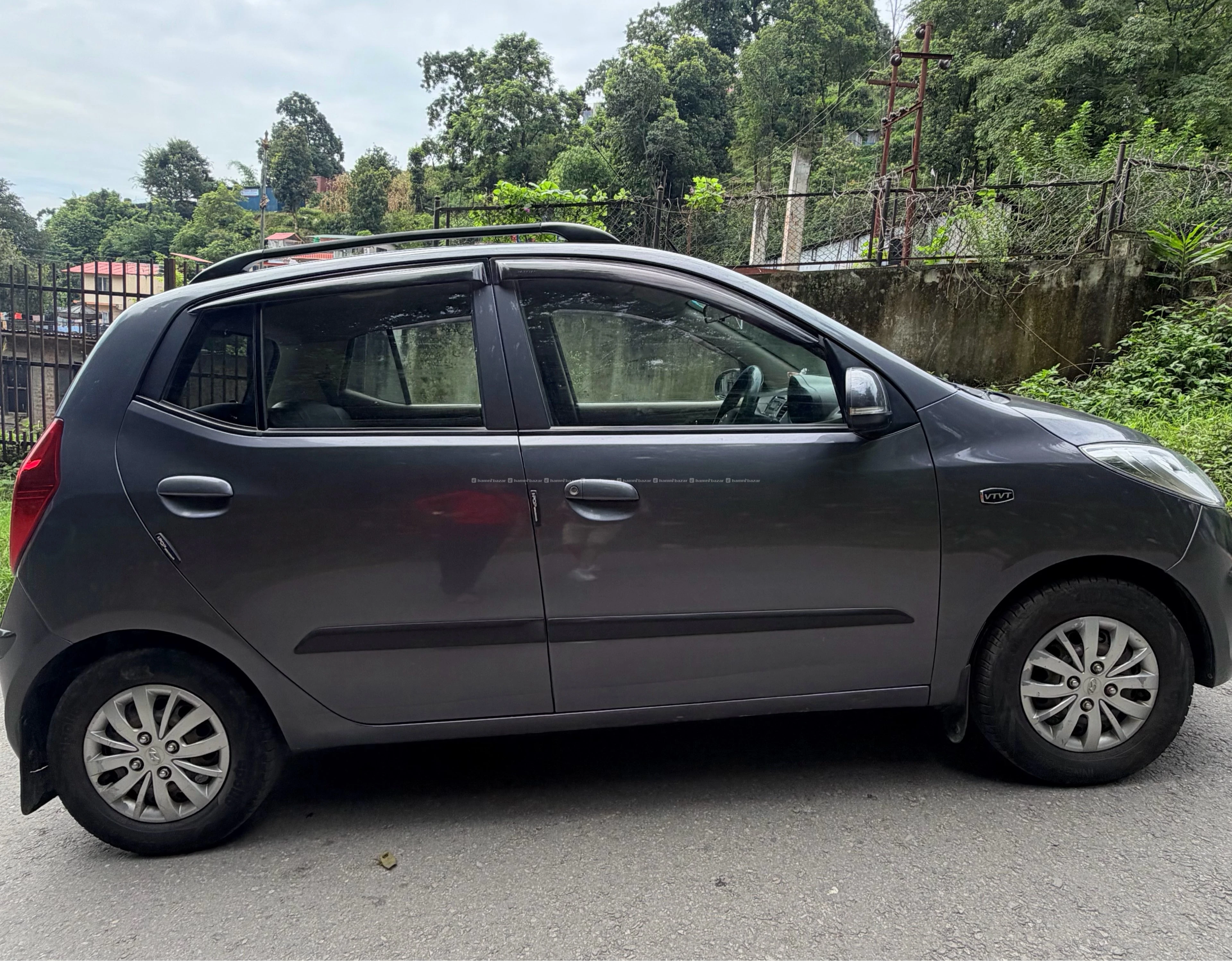 fresh i10 magna 2014 model single hand driver