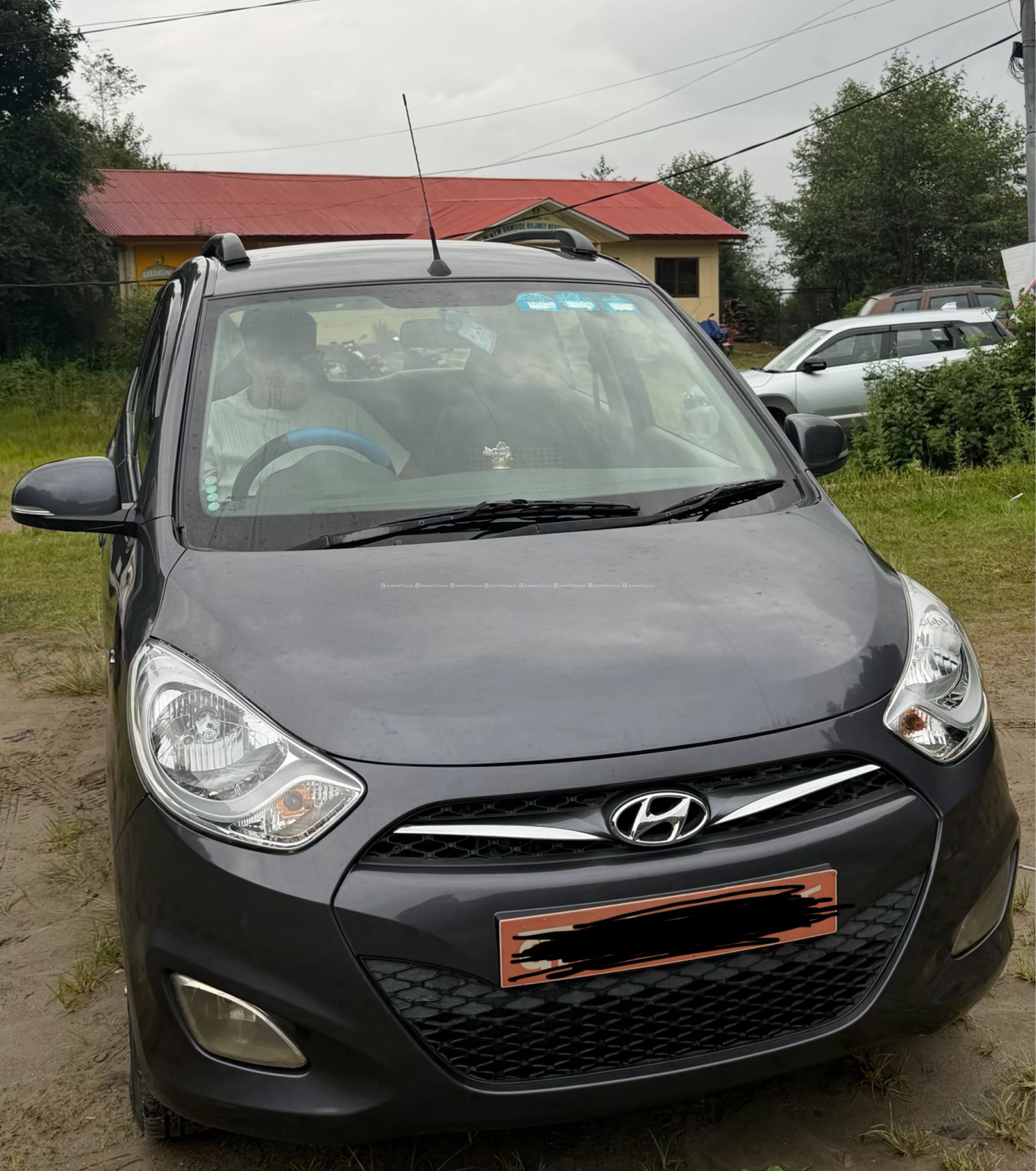 fresh i10 magna 2014 model single hand driver 4