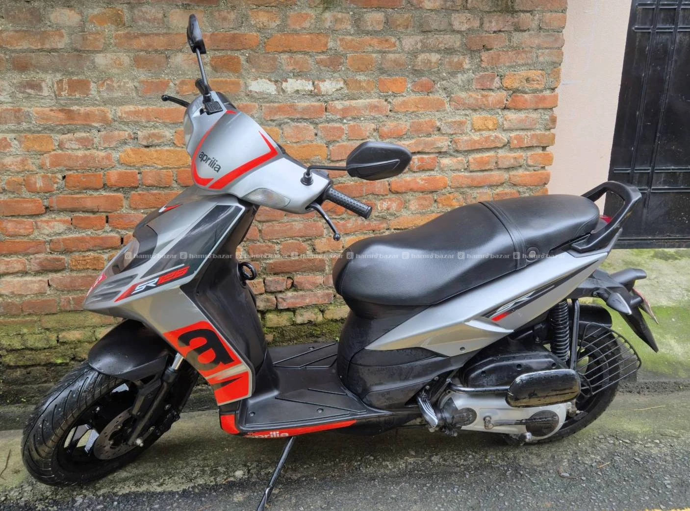 Aprila SR 125
