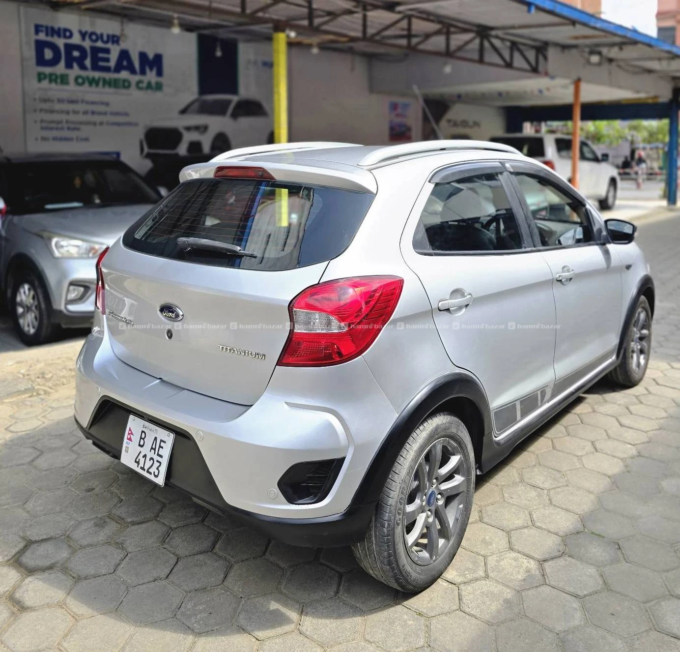 2018 Model Ford freestyle titanium 4