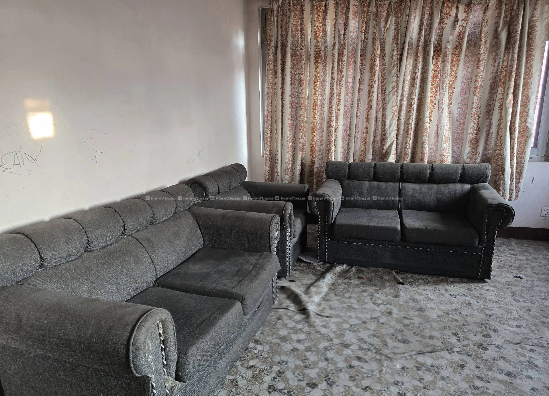 5 seater sofa (2+2+1) Urgent Moving Sale