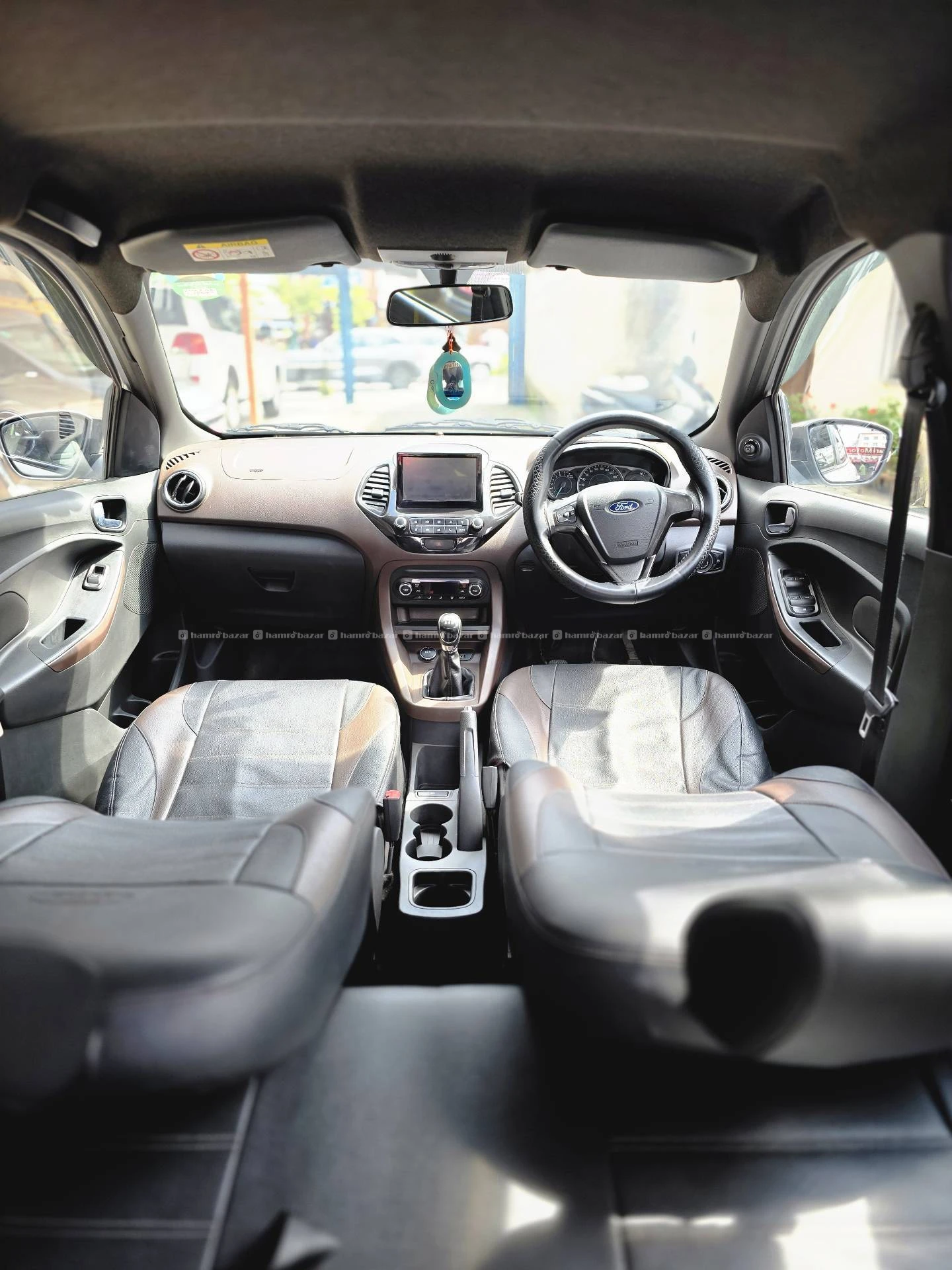 2018 Model Ford freestyle titanium 2