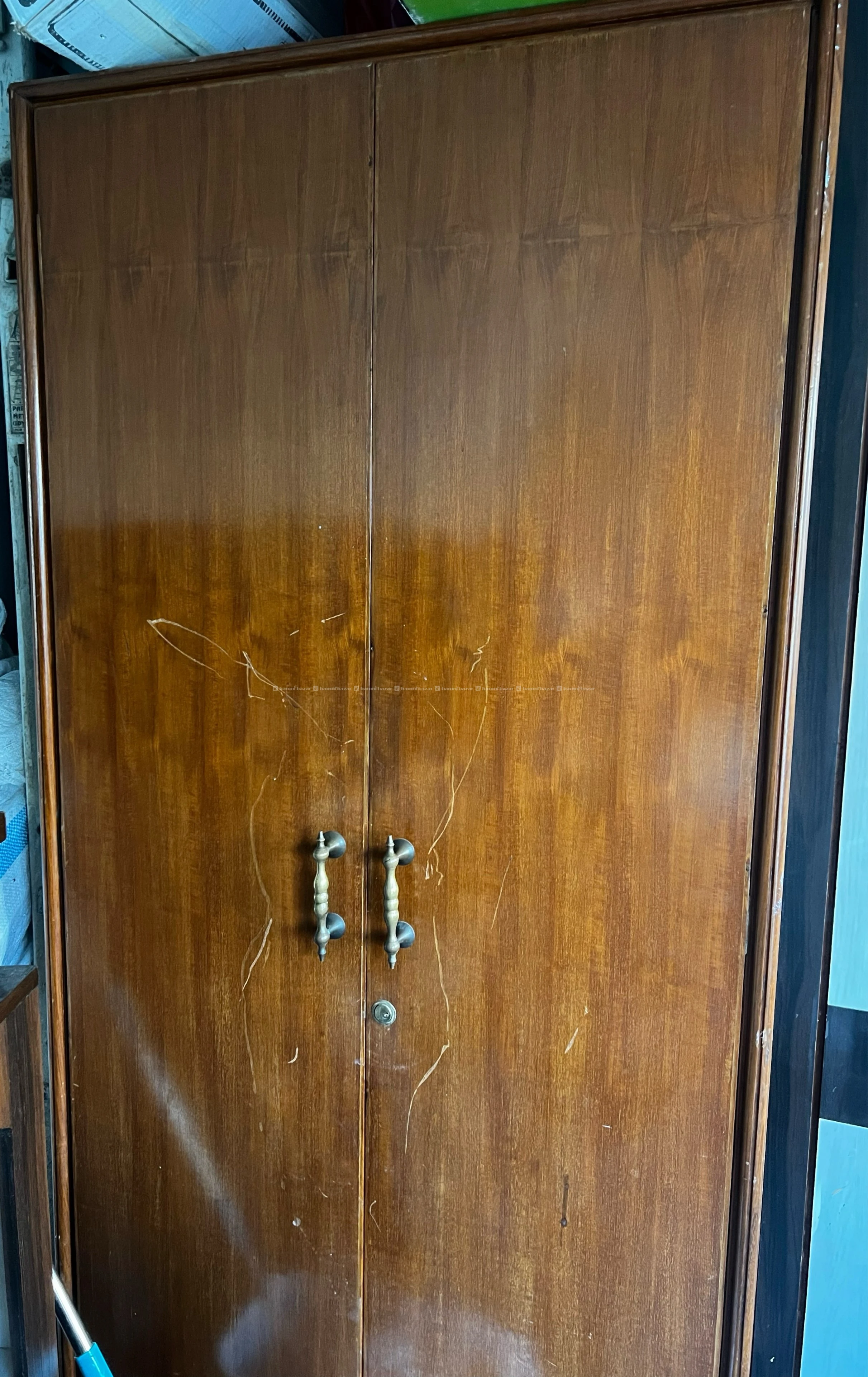 OFFER ! VINTAGE CLOTHES WARDROBE / DARAZ