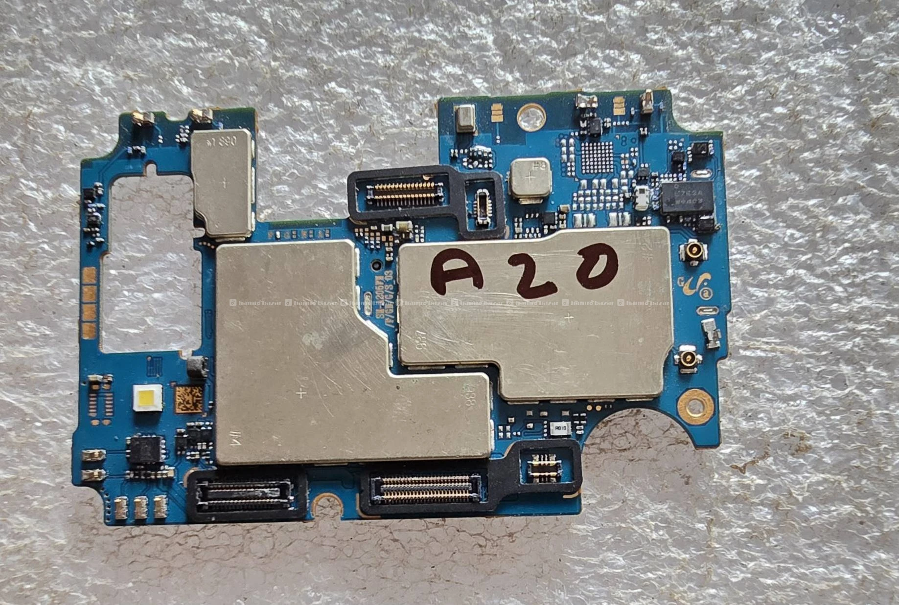 Samsung A20 bord 32gb