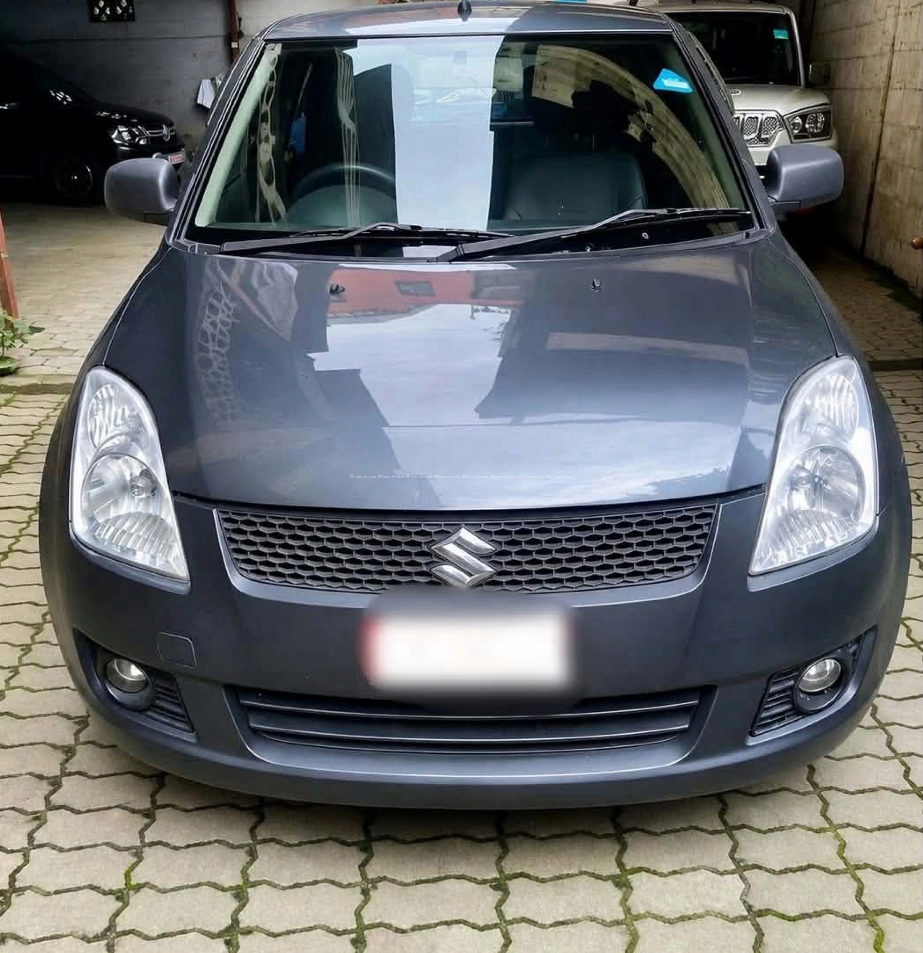 Suzuki Swift VXI Full Option Car 3