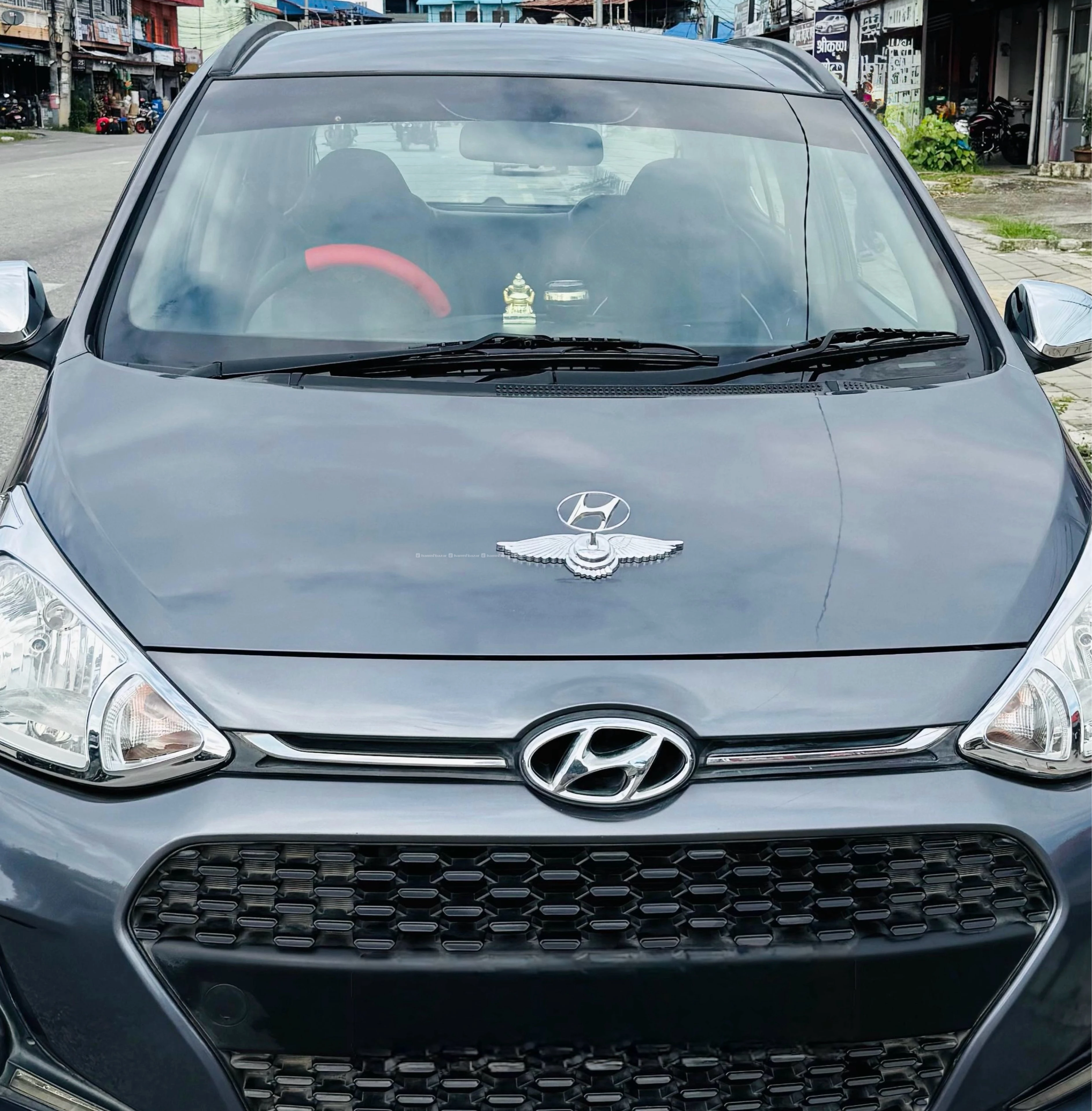 Hyundai grand sportz-2018(fix rate)