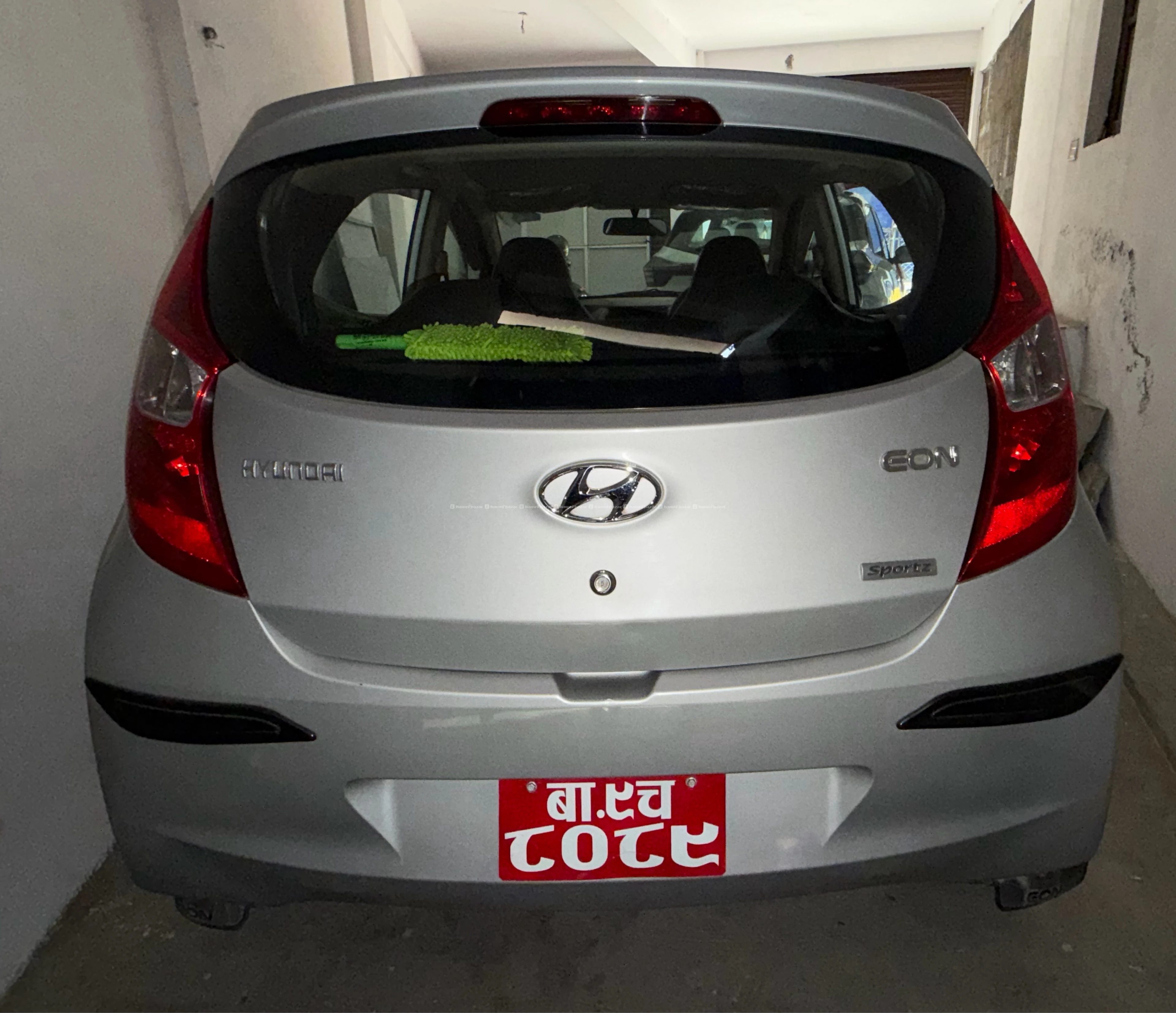 Eon Sportage 2013 (Silver) 3